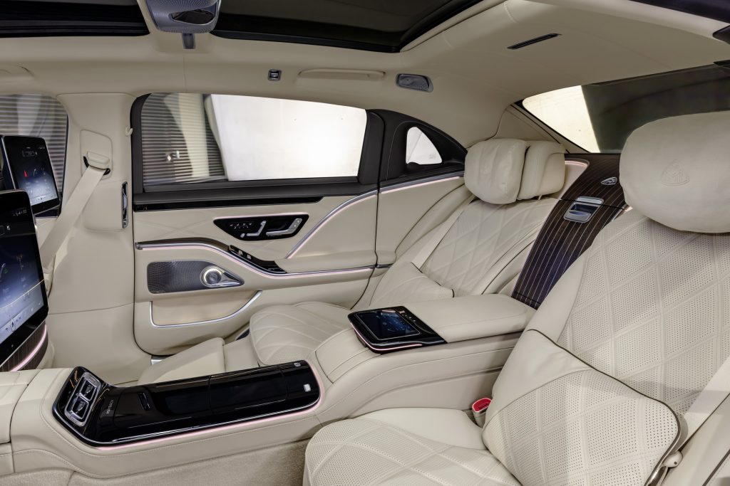 Maybach s680 2022