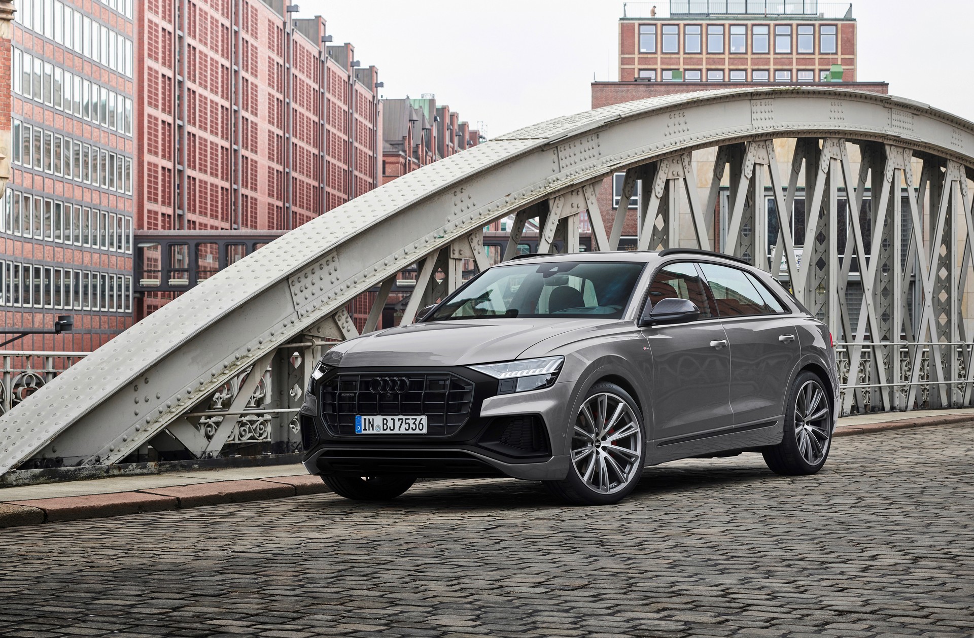 Audi Embraces The Blackout Trend, Introduces Q7 And Q8 Competition Plus