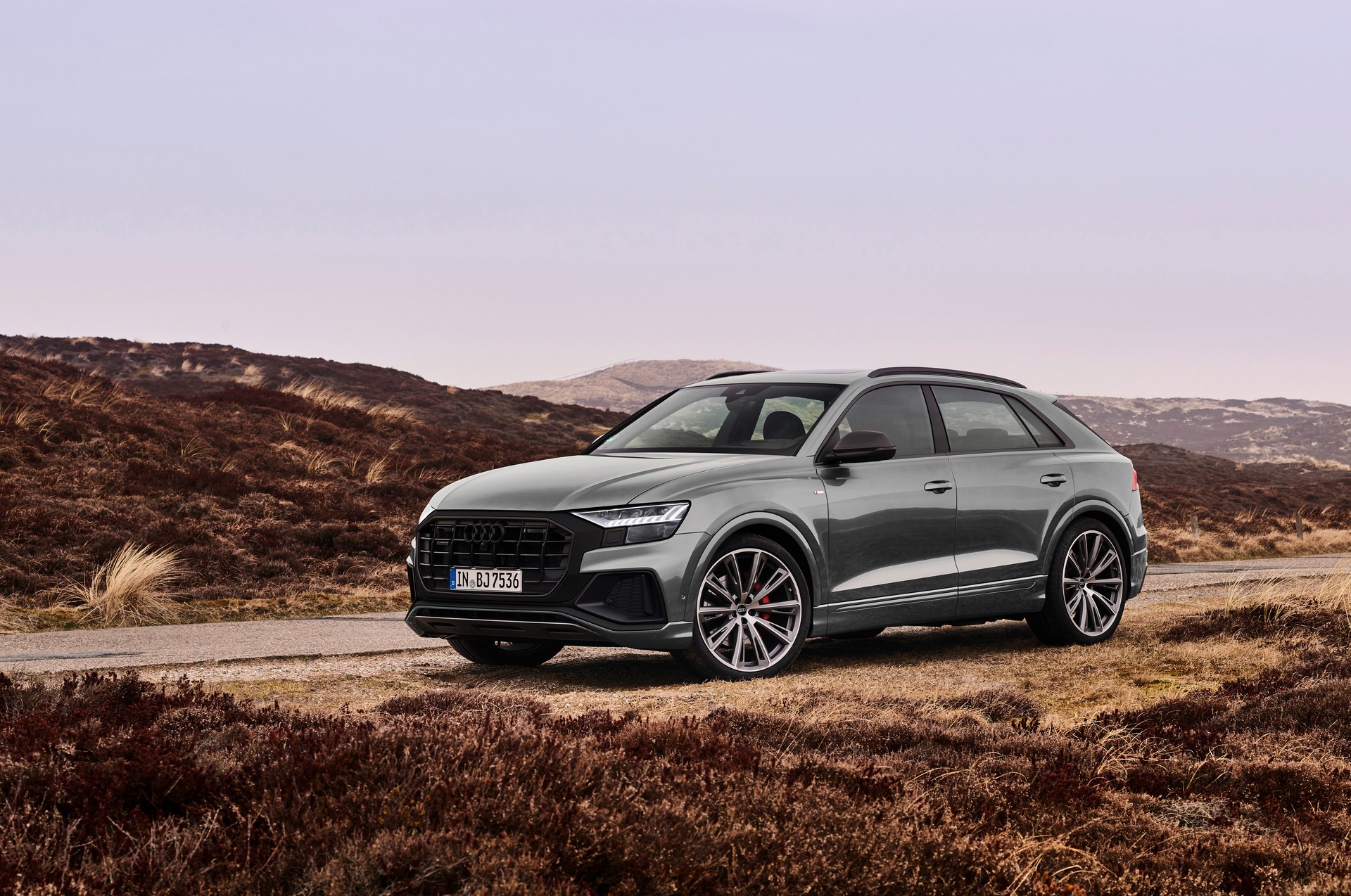 Audi Embraces The Blackout Trend, Introduces Q7 And Q8 Competition Plus