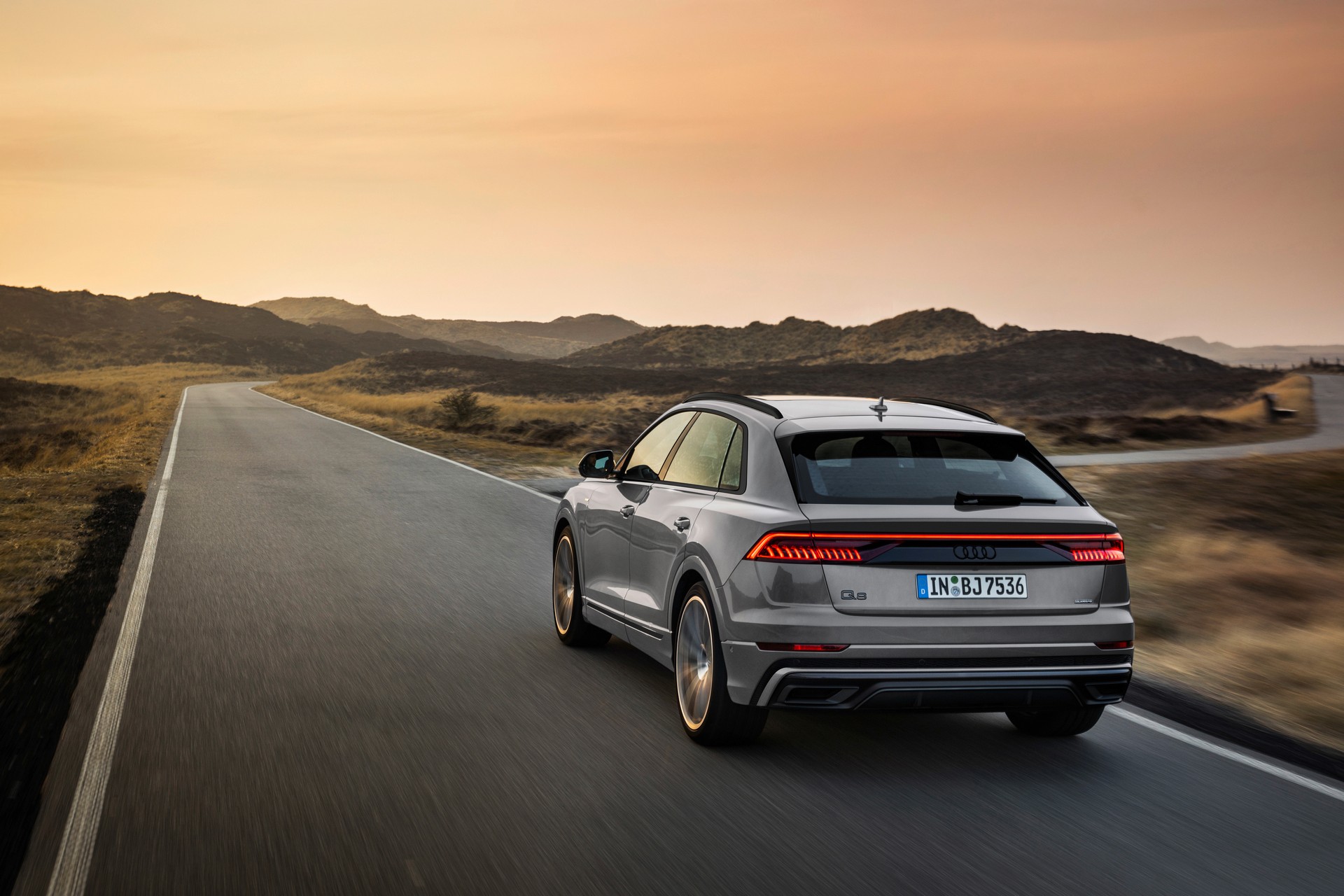 Audi Embraces The Blackout Trend, Introduces Q7 And Q8 Competition Plus