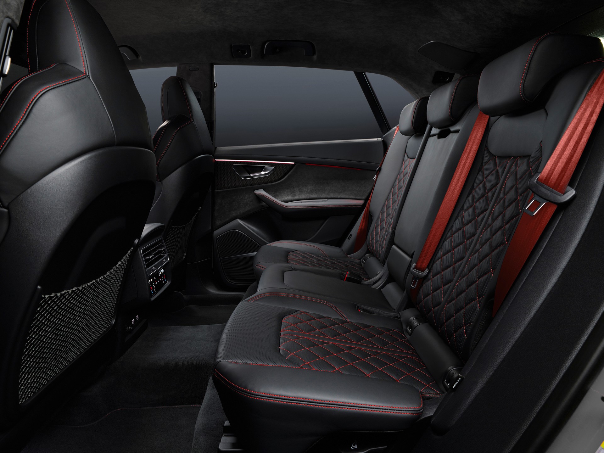 Audi Embraces The Blackout Trend, Introduces Q7 And Q8 Competition Plus