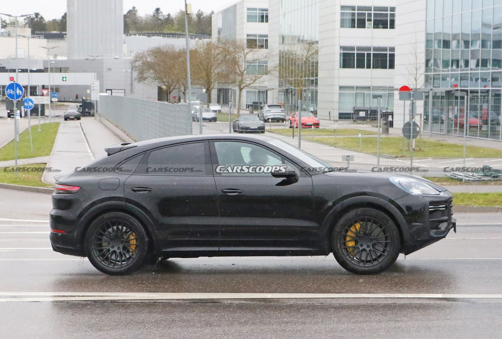 2022 Porsche Cayenne Coupe Spotted With A New Nose Job
