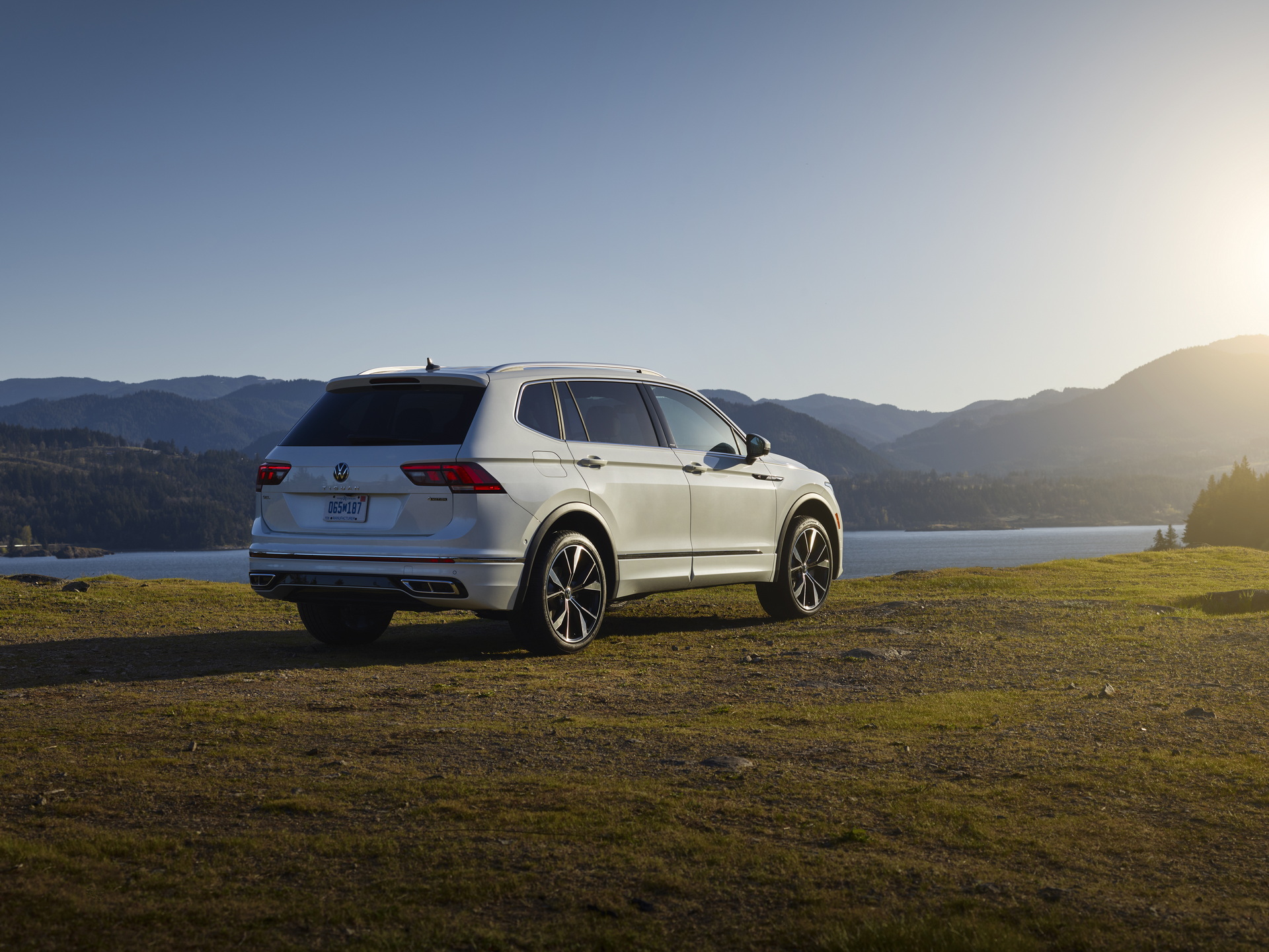 2022 VW Tiguan (Allspace) Debuts With Golf Looks, New Tech And More Premium Cabin