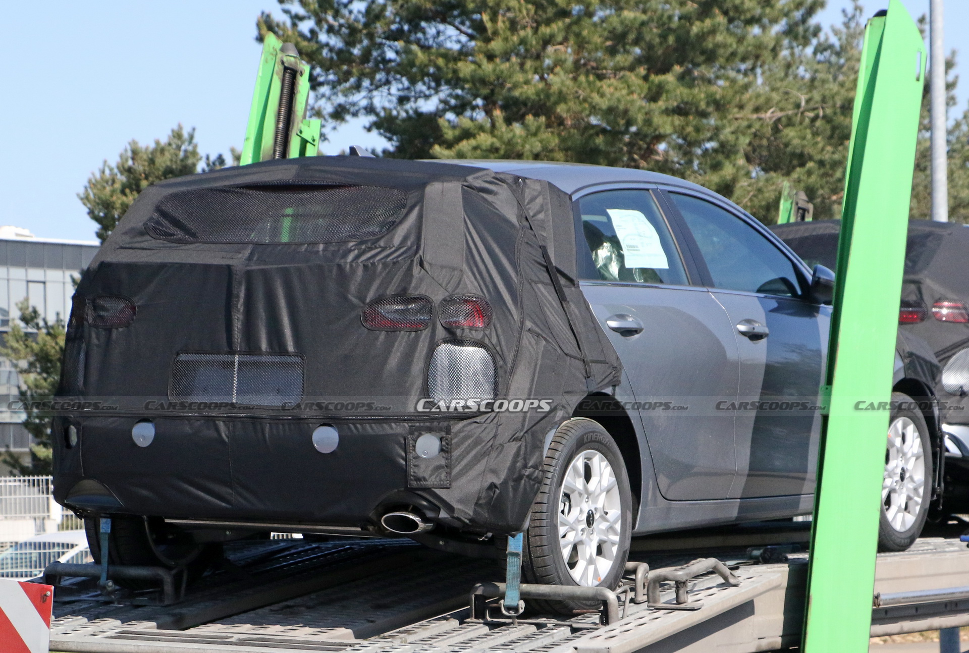 Kia’s Facelifted Ceed Hatchback And Estate Could Debut This Year