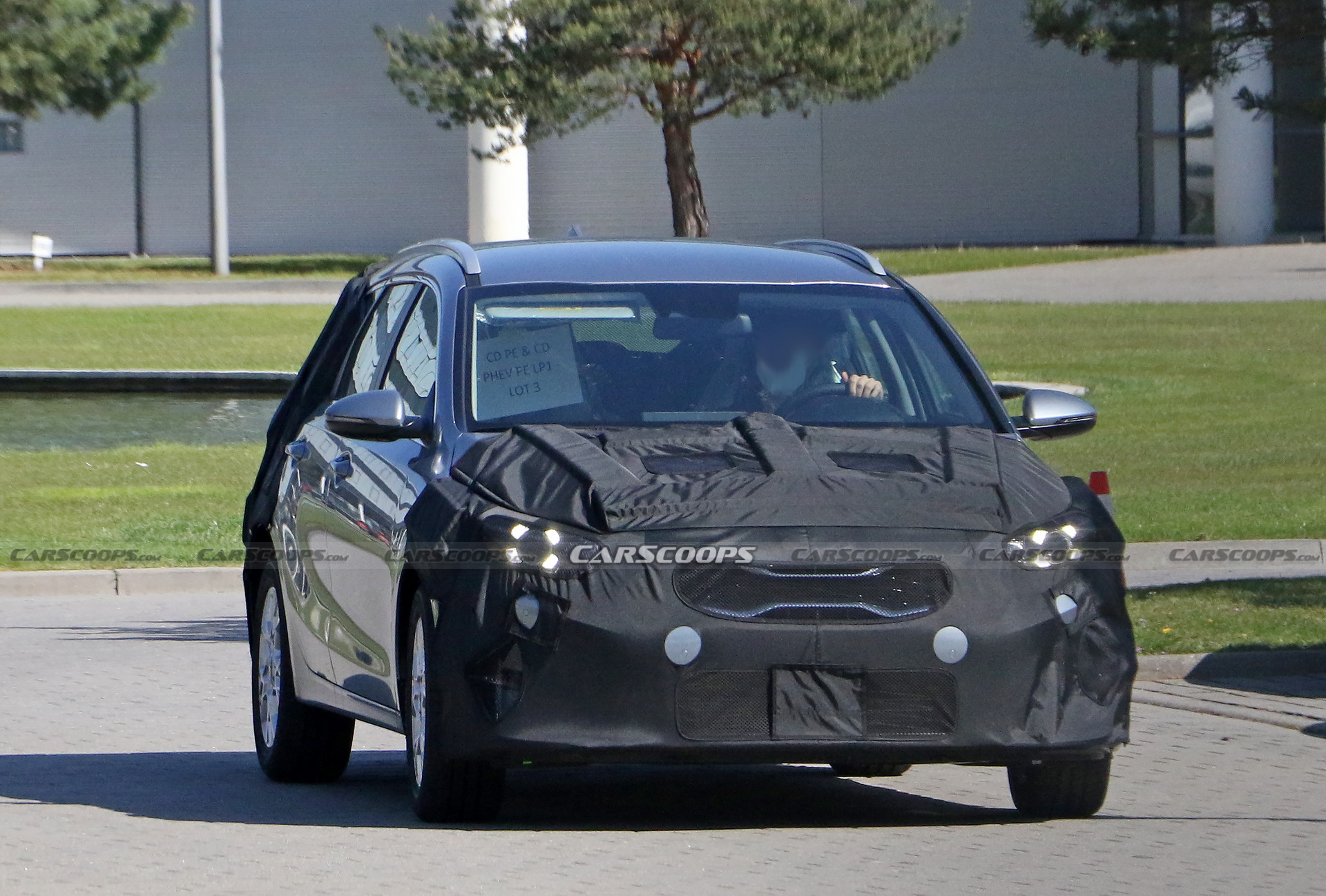 Kia’s Facelifted Ceed Hatchback And Estate Could Debut This Year