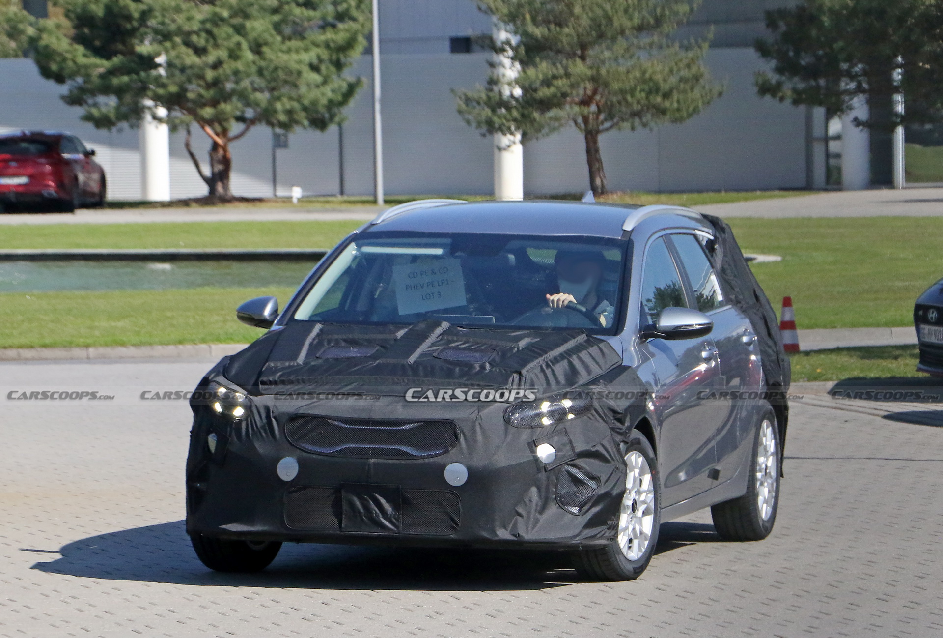 Kia’s Facelifted Ceed Hatchback And Estate Could Debut This Year