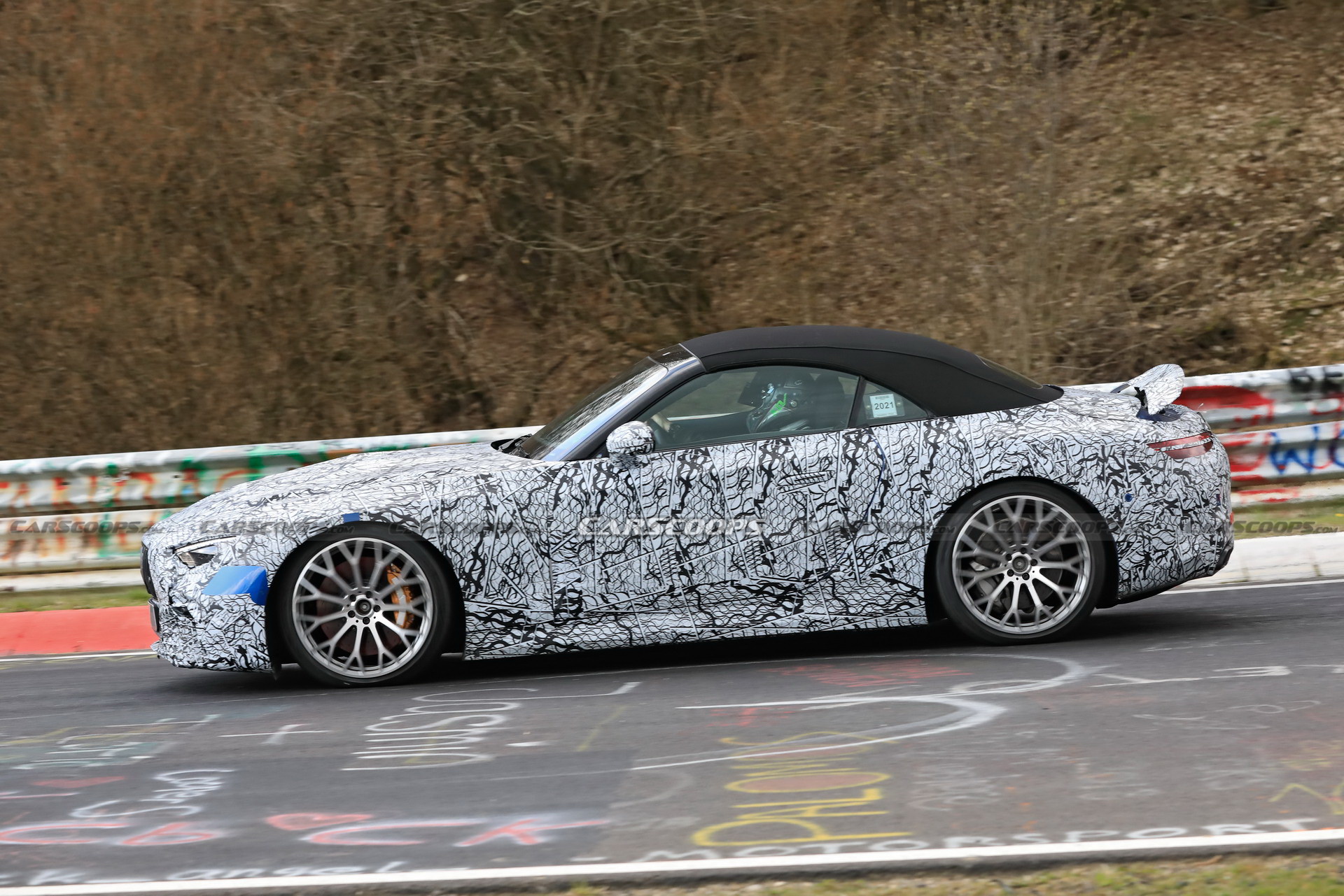 2022 Mercedes-AMG SL Reveals All-New Composite Aluminum Bodyshell