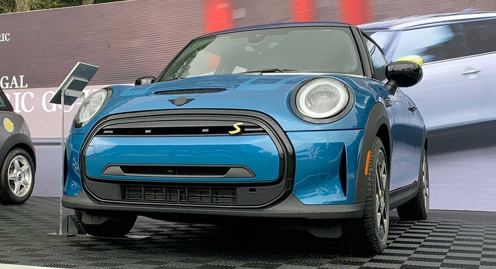 2022 MINI Cooper SE Brings Updated Styling, Is Still The Most ...