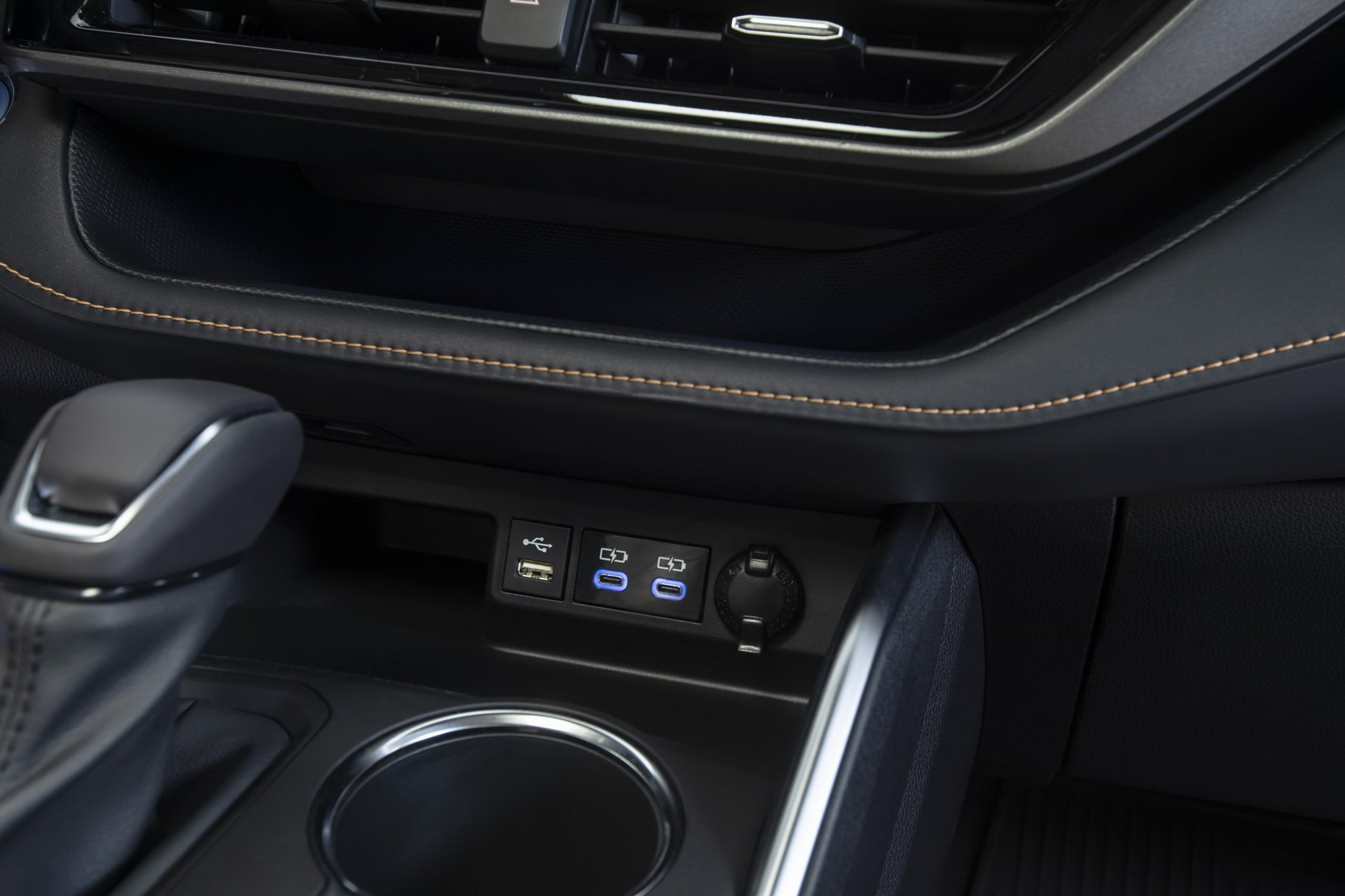 2022 Toyota Highlander Goes For Bronze With New Special Edition