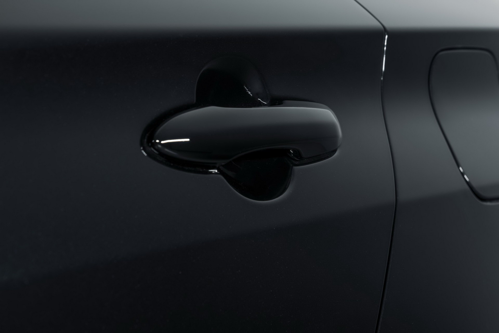 2022 Toyota Prius Gets A Dark Styling Package With New Nightshade Edition