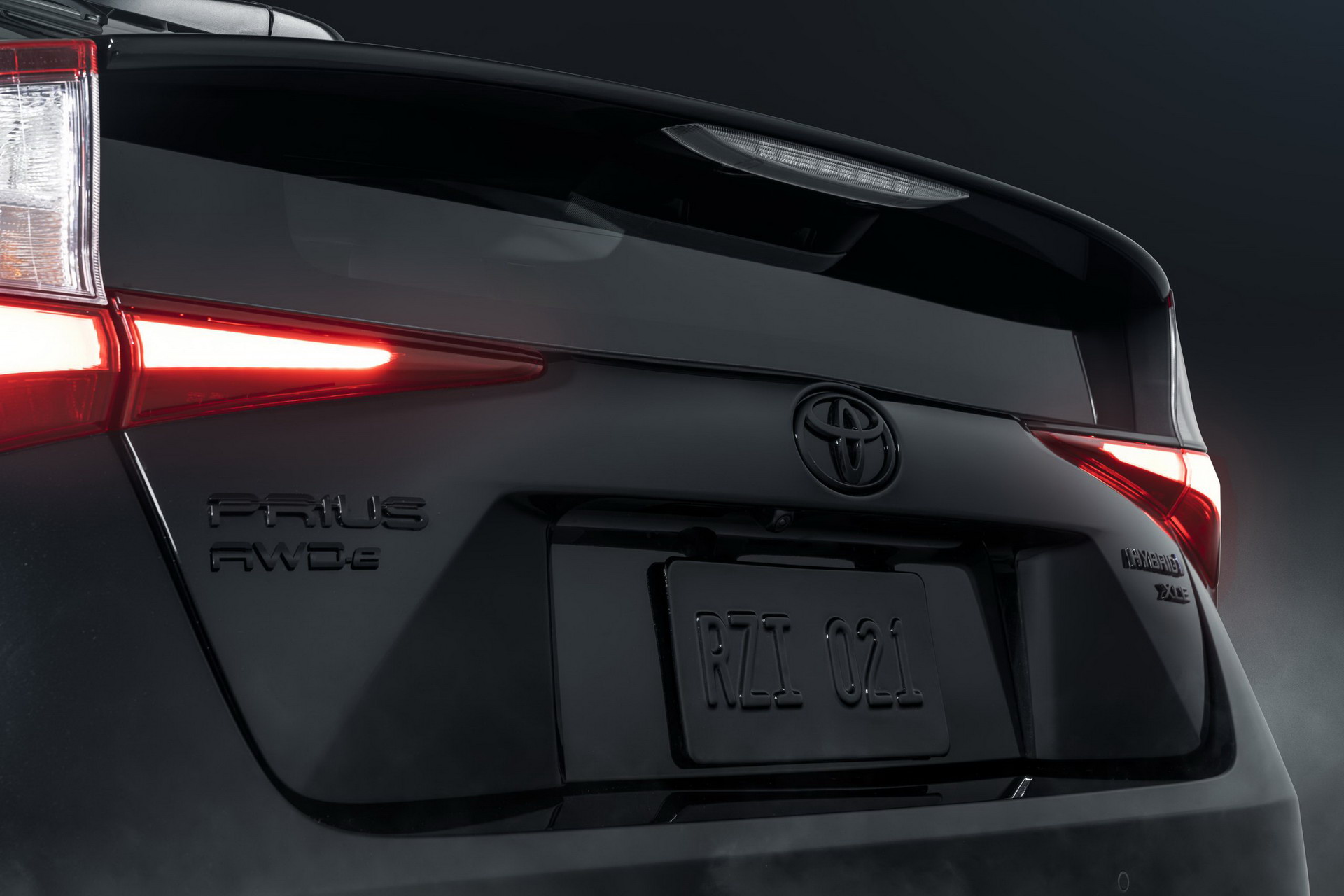 2022 Toyota Prius Gets A Dark Styling Package With New Nightshade Edition