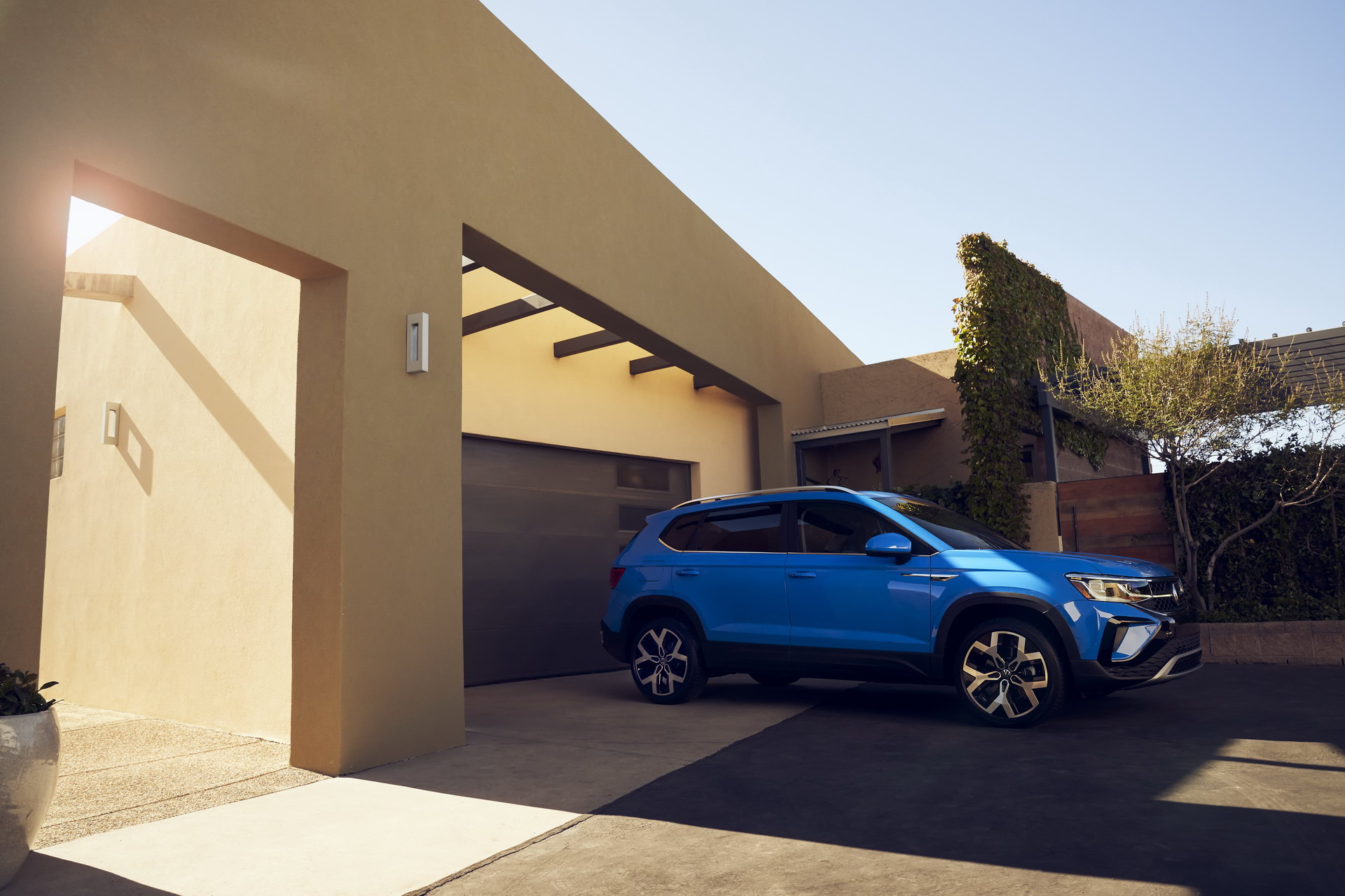 Take A Detailed Look At North America’s 2022 Volkswagen Taos