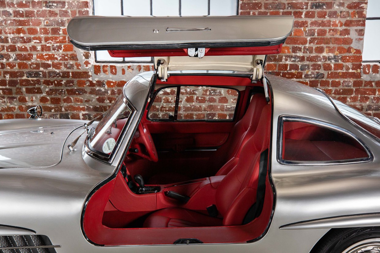 You Can Save $1M Buying This Mercedes Gullwing, But There’s An SLK Catch