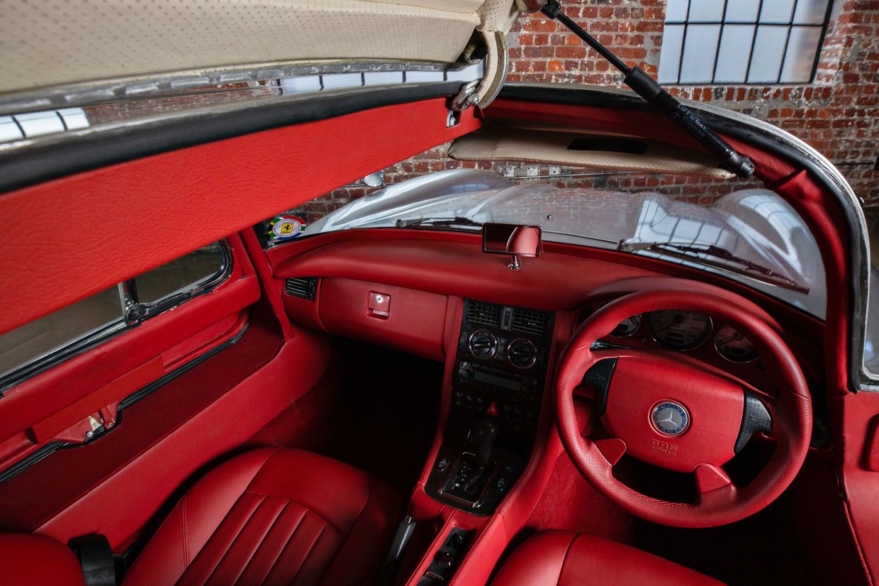 You Can Save $1M Buying This Mercedes Gullwing, But There’s An SLK Catch