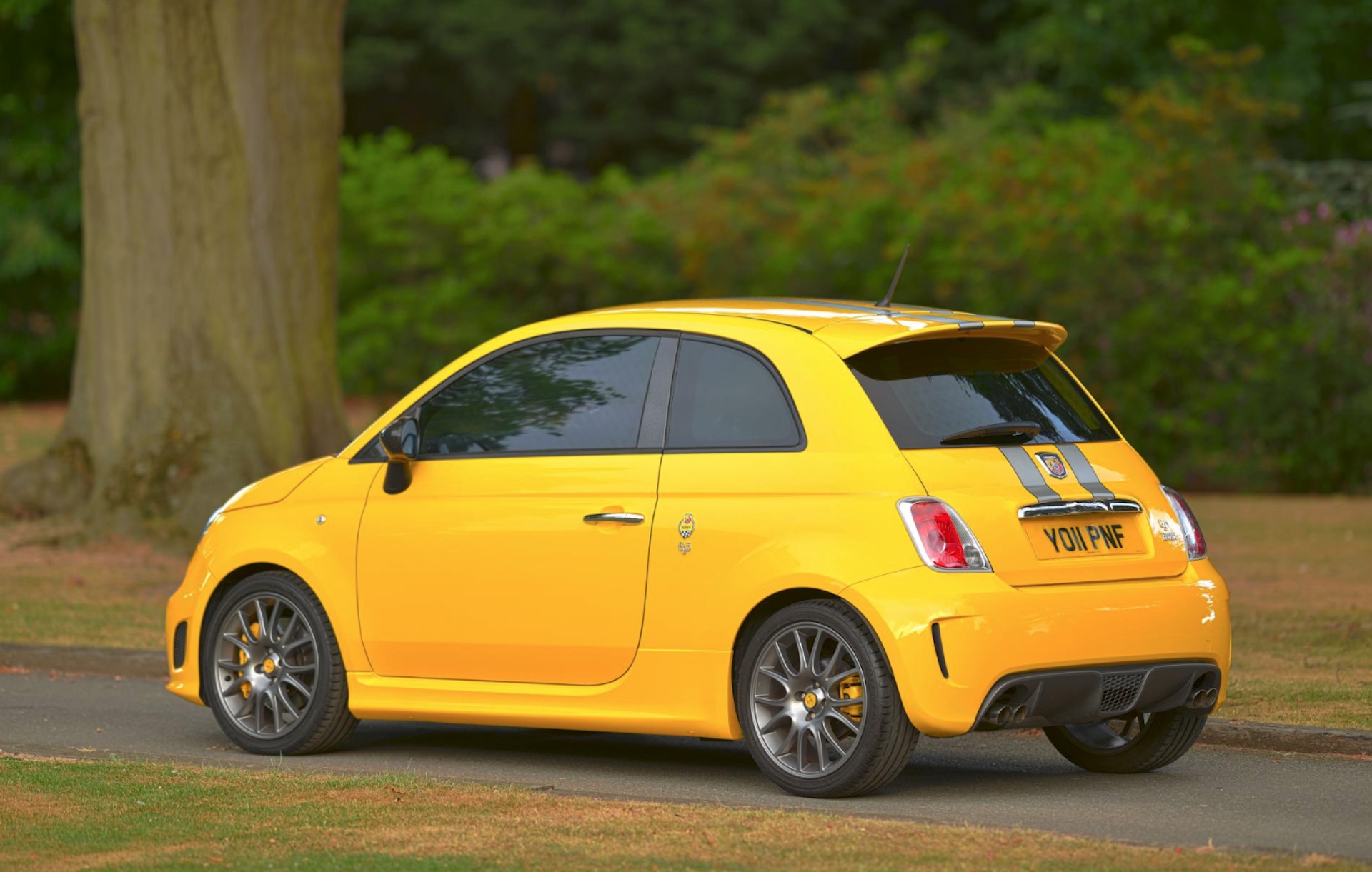 A Ferrari SUV Isn’t So Radical – Remember When You Could Buy A Genuine Ferrari-Badged Fiat 500?