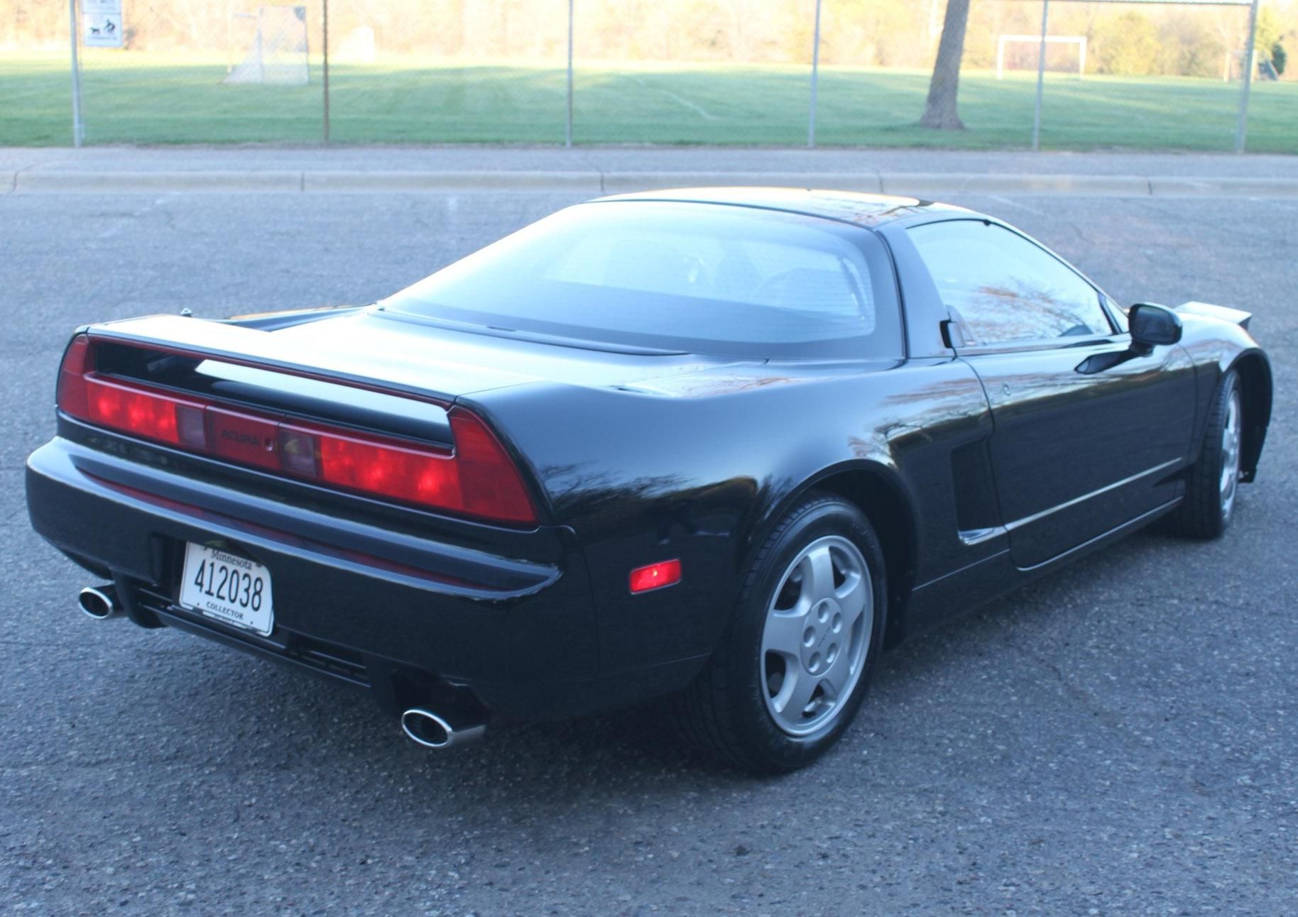 You Won’t Find Many Low-Mileage 1991 Acura NSXs As Nice As This One