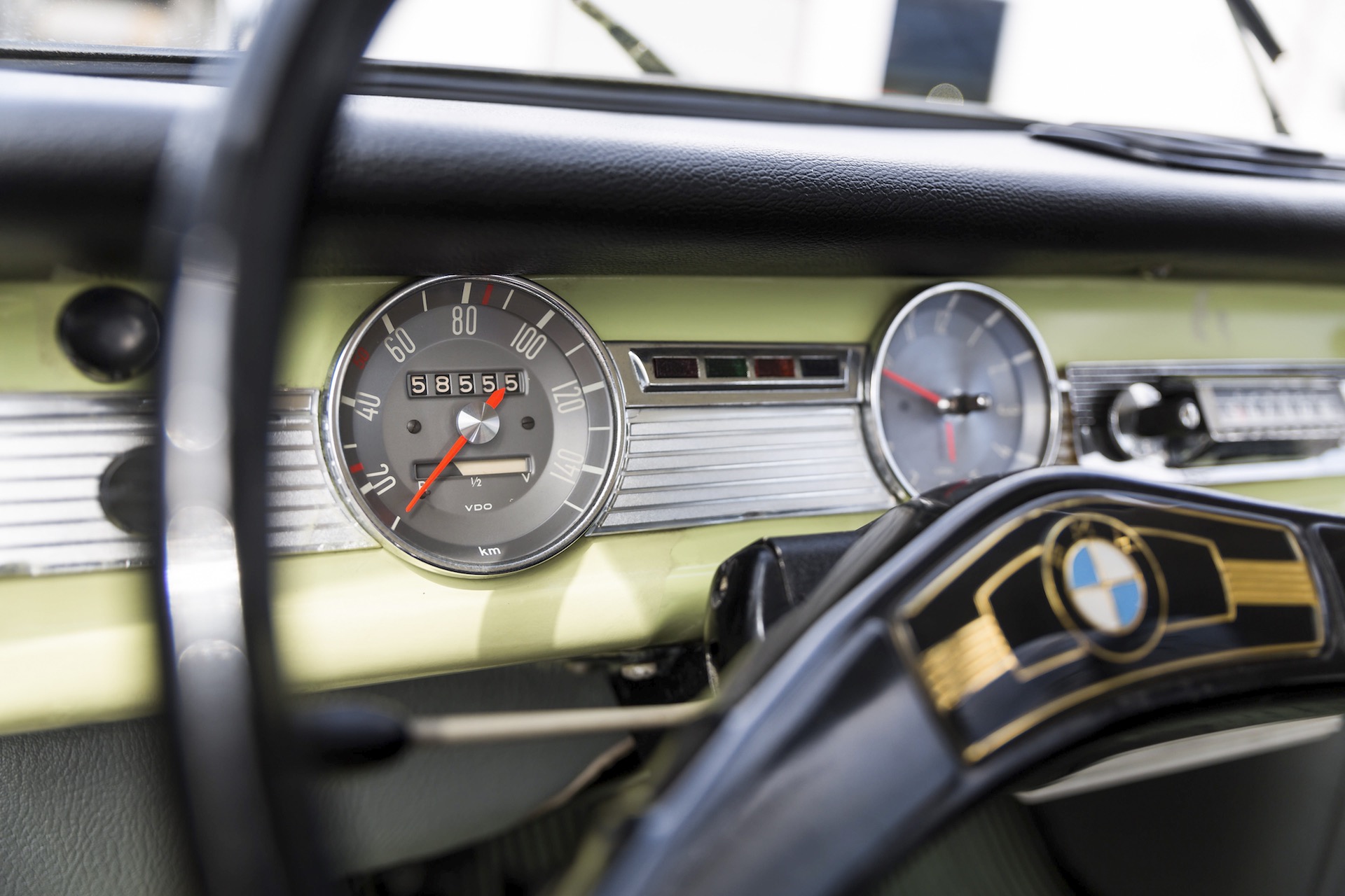 Hate BMW’s Big Mouth Grilles? Then You’ll Love This No-Grille BMW Luxus