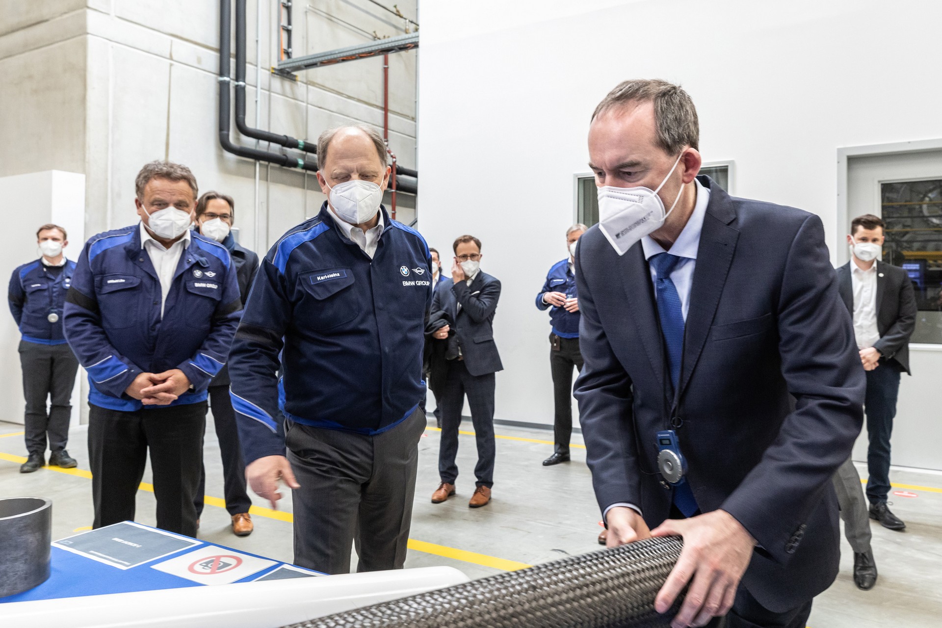 Hydrogen-Powered BMW X5 On Track For Late Next Year