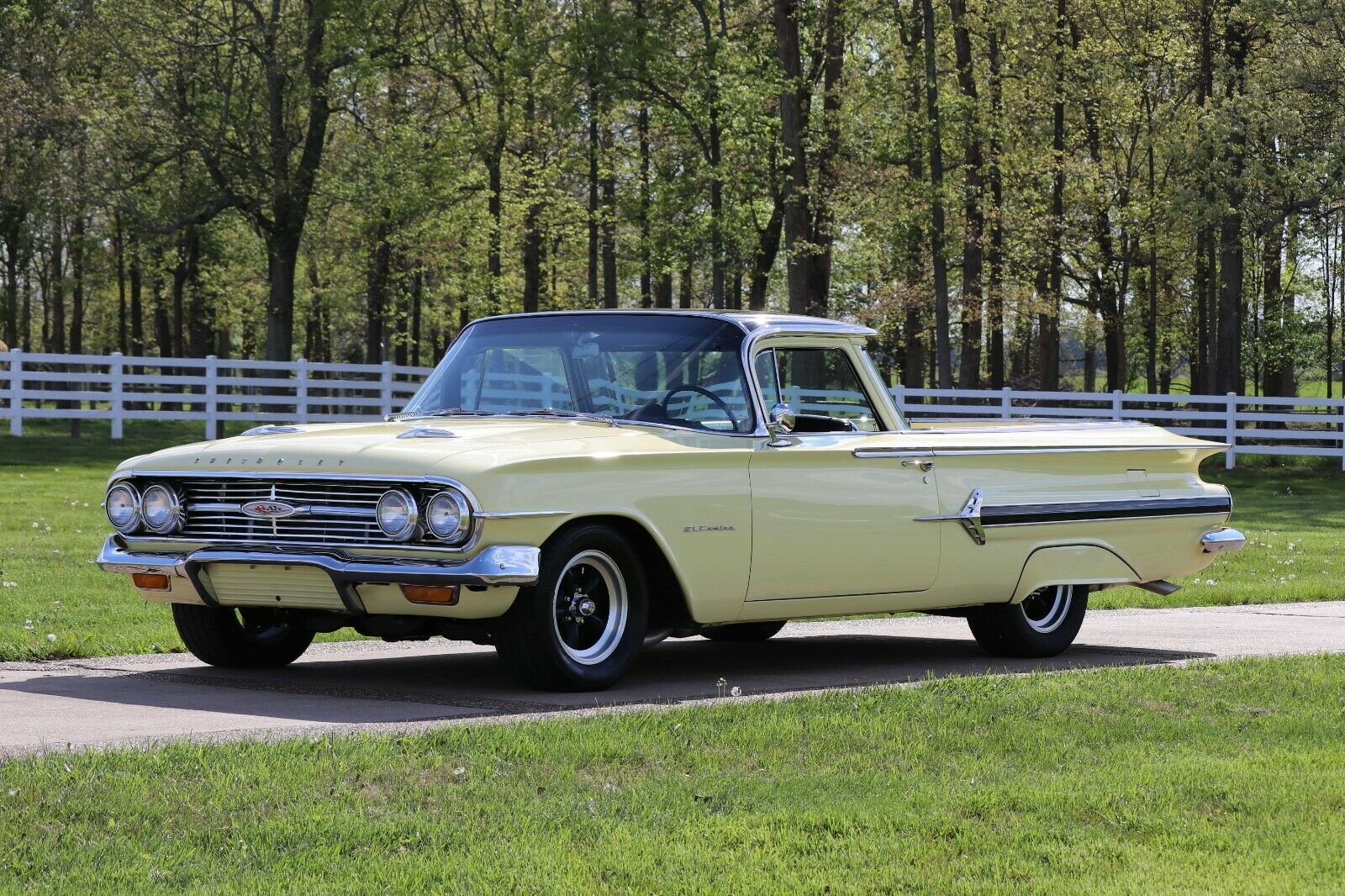 Sunfire Yellow 1960 Chevrolet El Camino Is Oh-So-Cool That You’ll Break The Bank For It