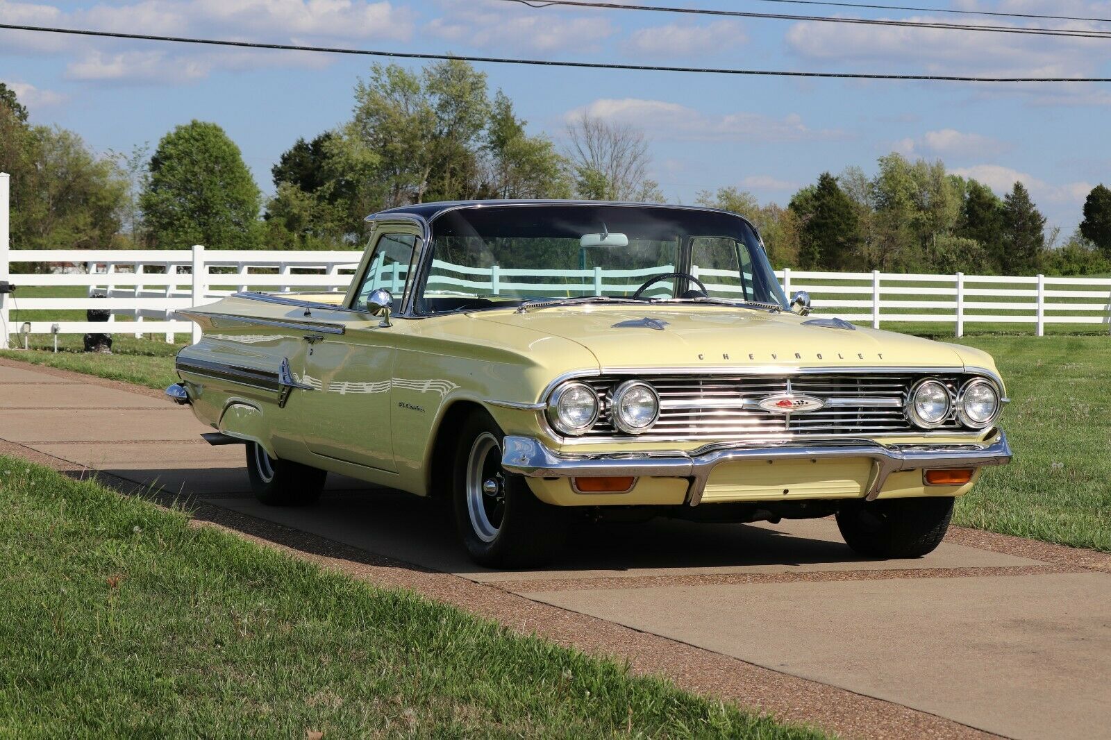 Sunfire Yellow 1960 Chevrolet El Camino Is Oh-So-Cool That You’ll Break The Bank For It