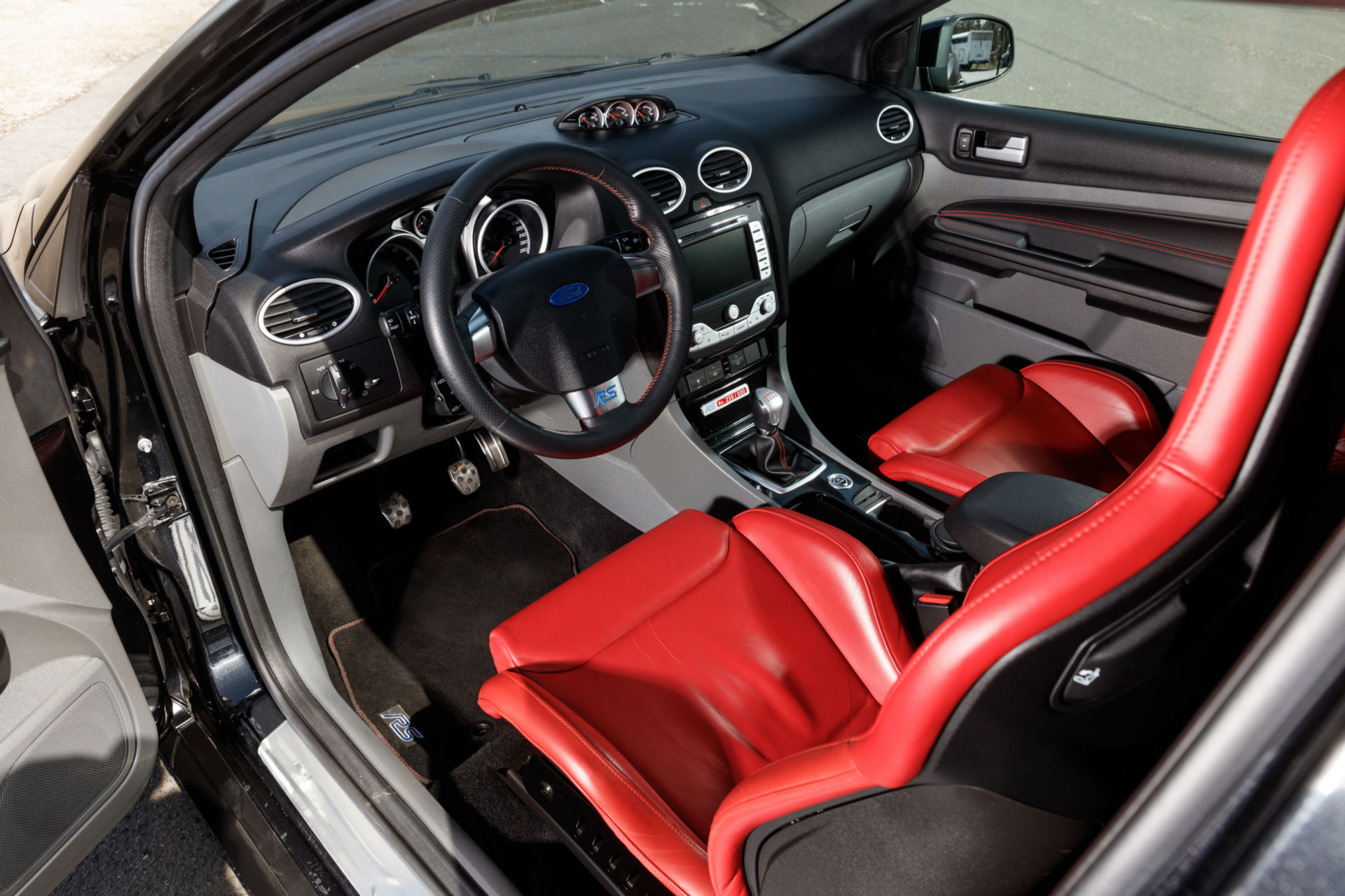 The Ultimate Focus Is The Limited-Run, 345 HP RS500