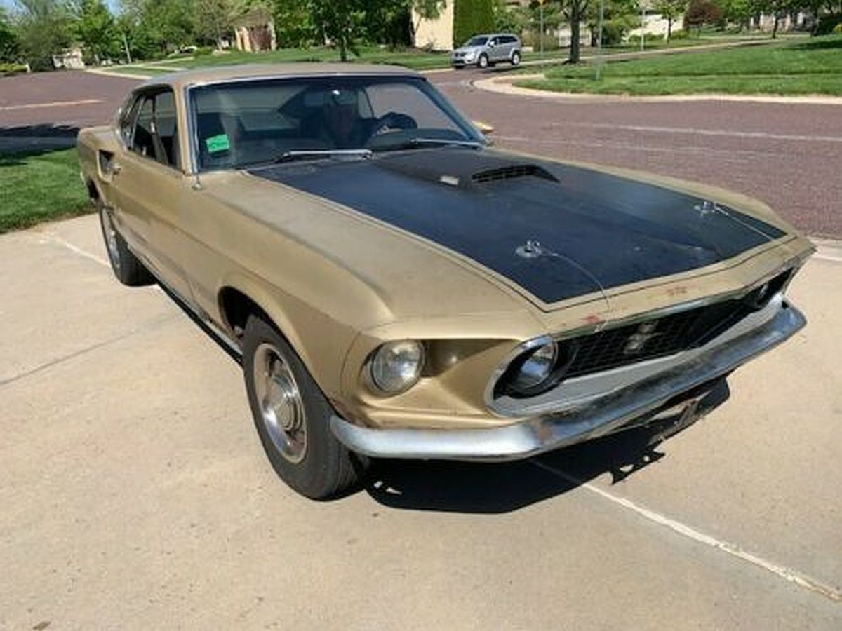 This 1969 Ford Mustang Mach 1 Could Make For A Nice Restoration Project