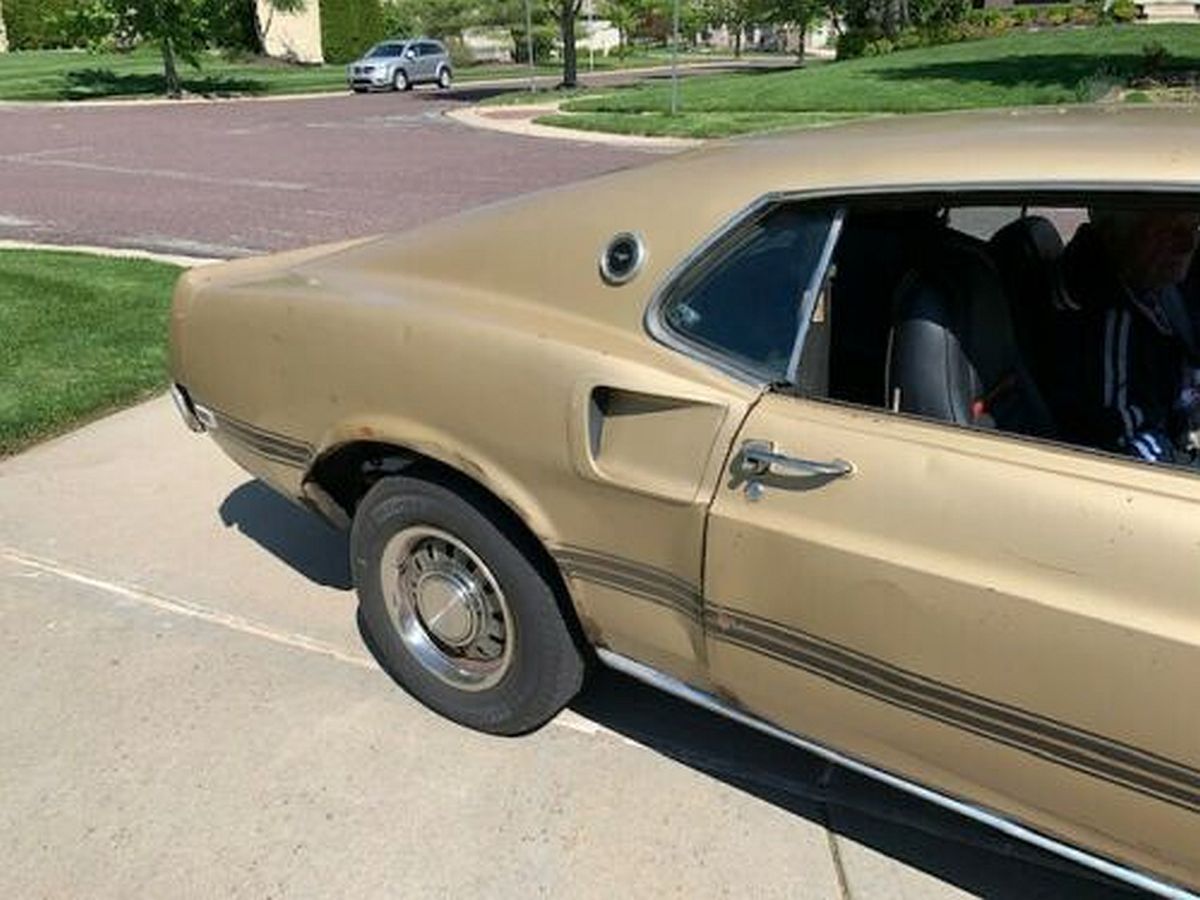 This 1969 Ford Mustang Mach 1 Could Make For A Nice Restoration Project