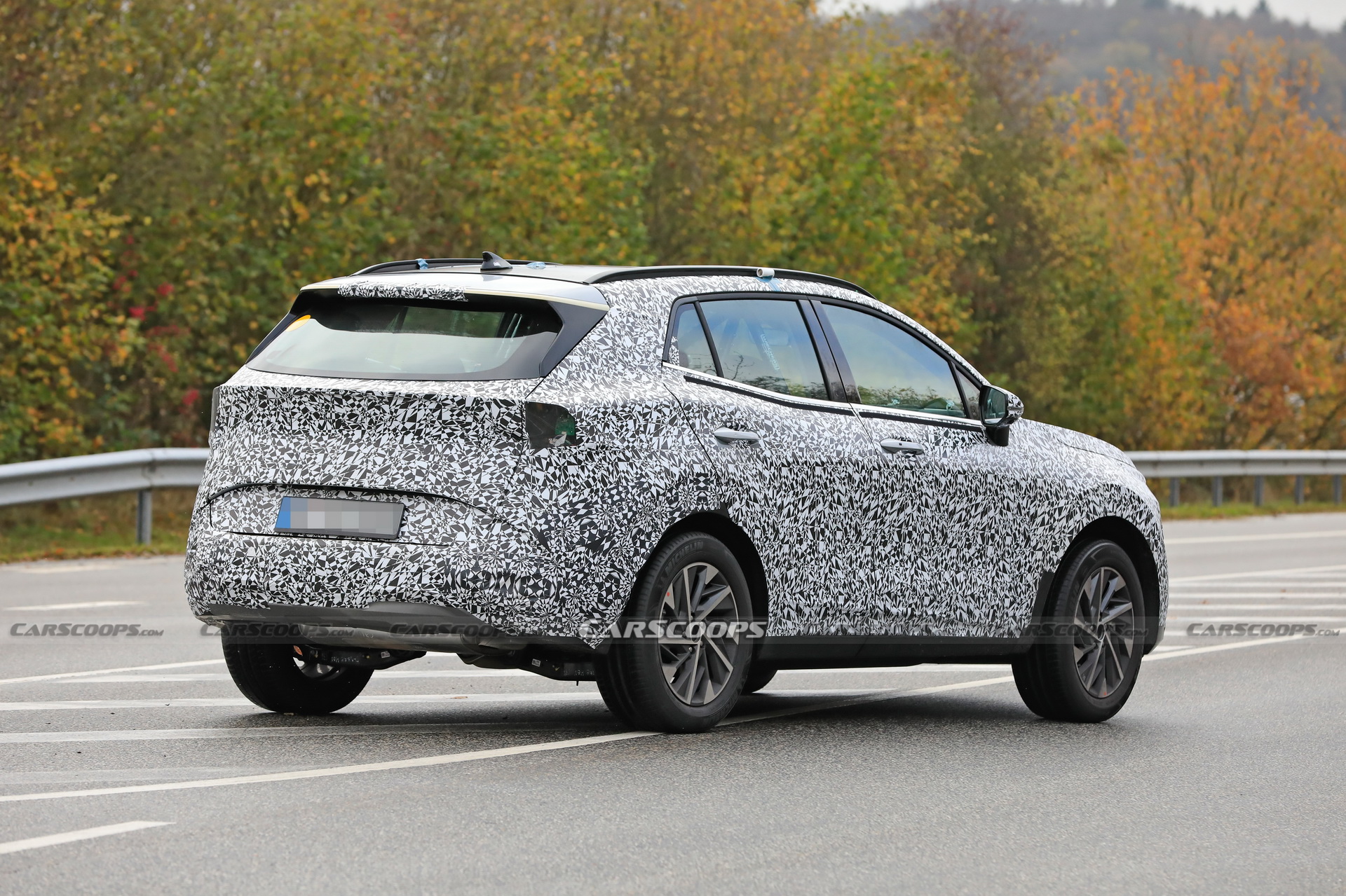 2022 Kia Sportage Loses Some Camo In Latest Spy Shots
