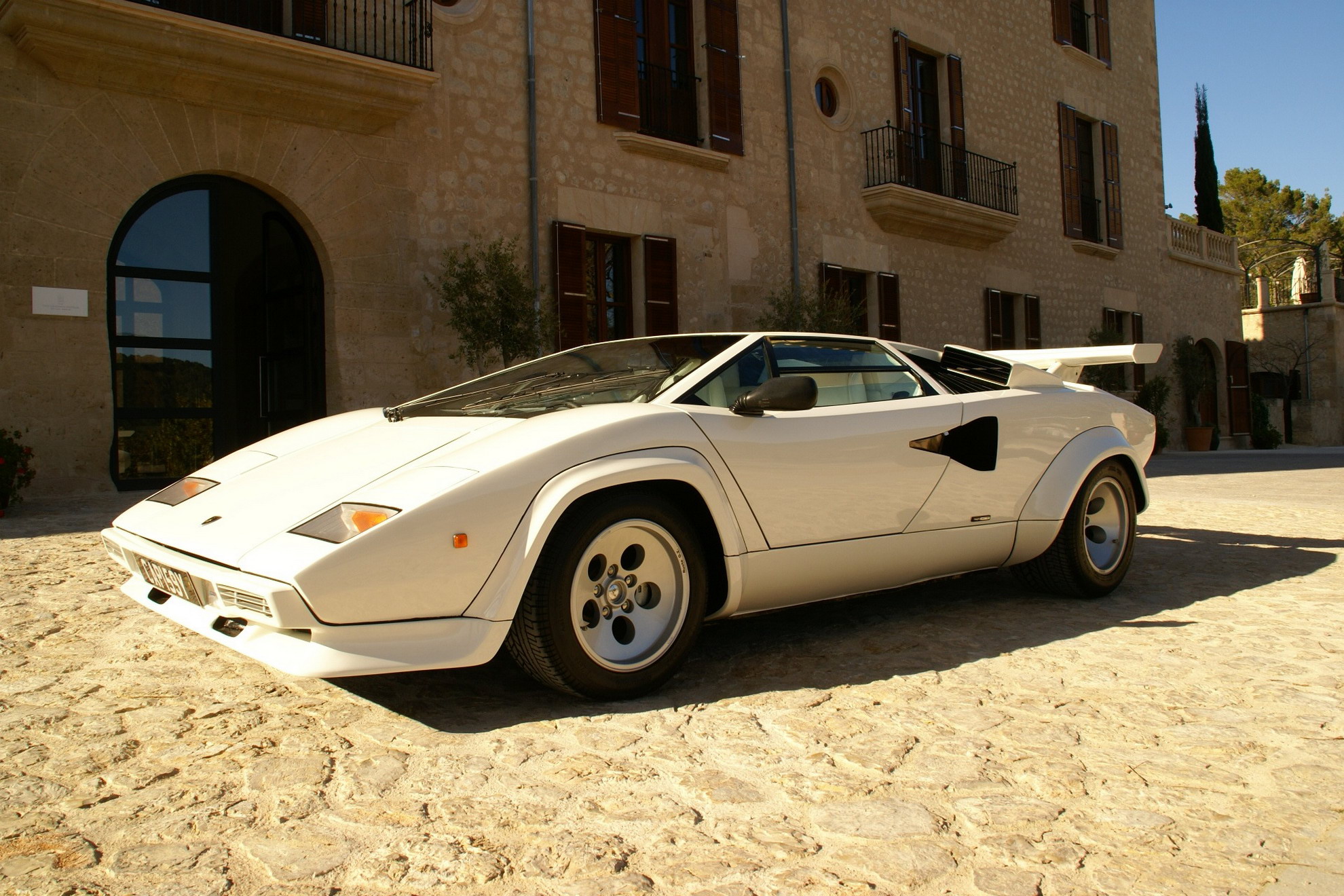 Lamborghini Rumored To Debut Limited-Run Sian Paying Homage To The Countach