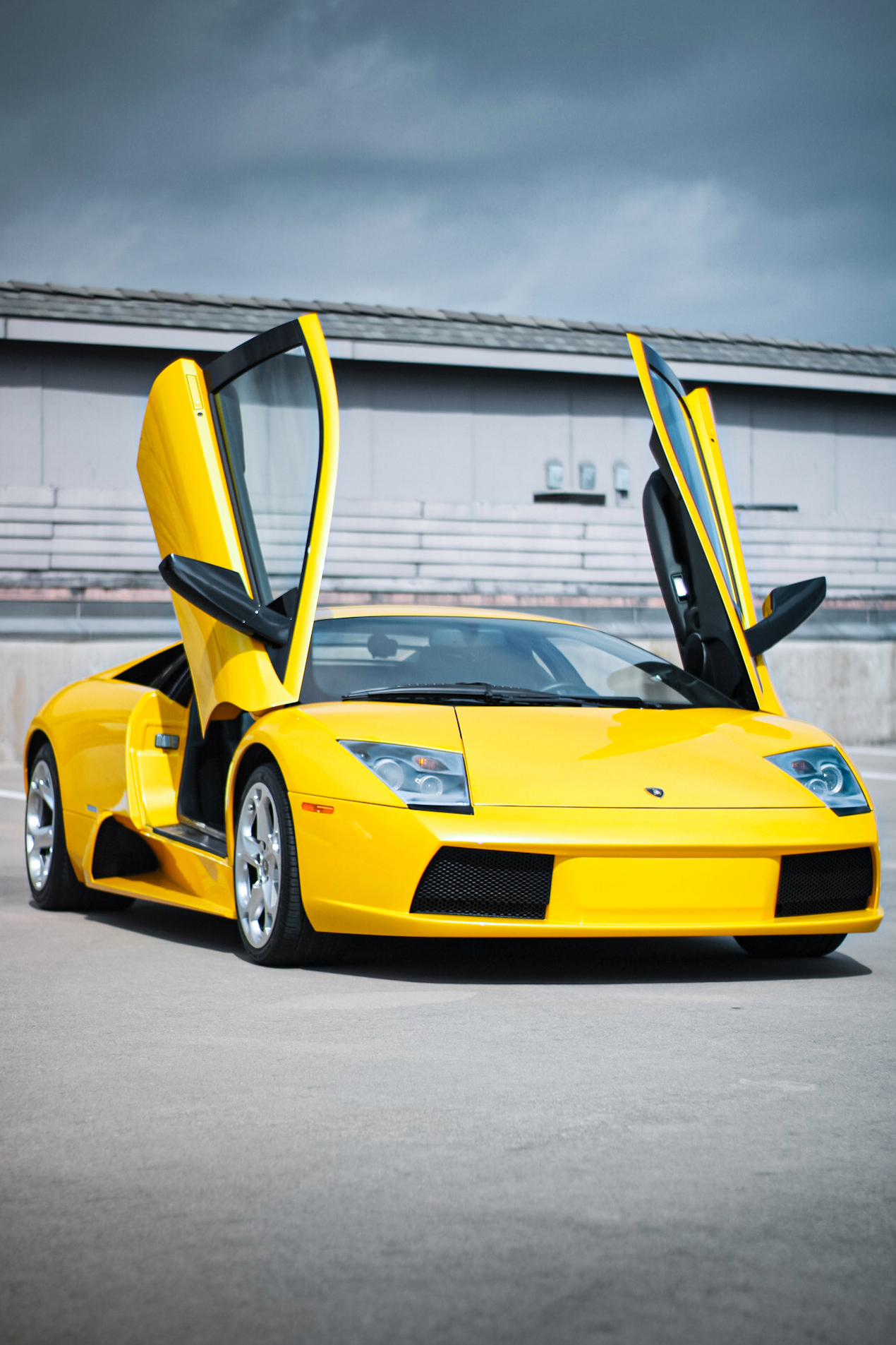 A Six-Speed Lamborghini Murcielago From 2003 Just Sold For $400,000