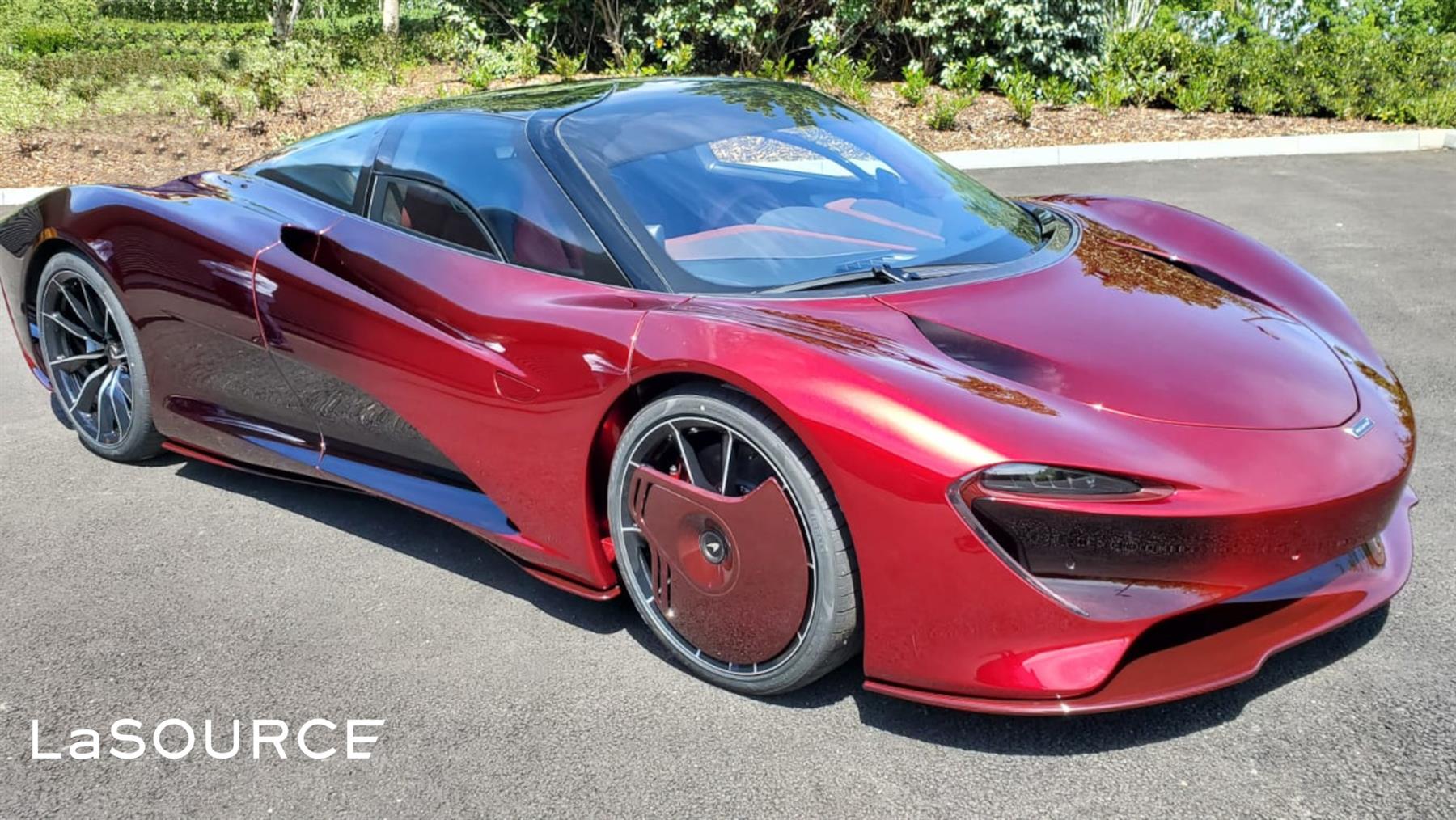 These Two Lightly Used McLaren Speedtails Will Each Cost You At Least $1.2 Million Over Sticker Price