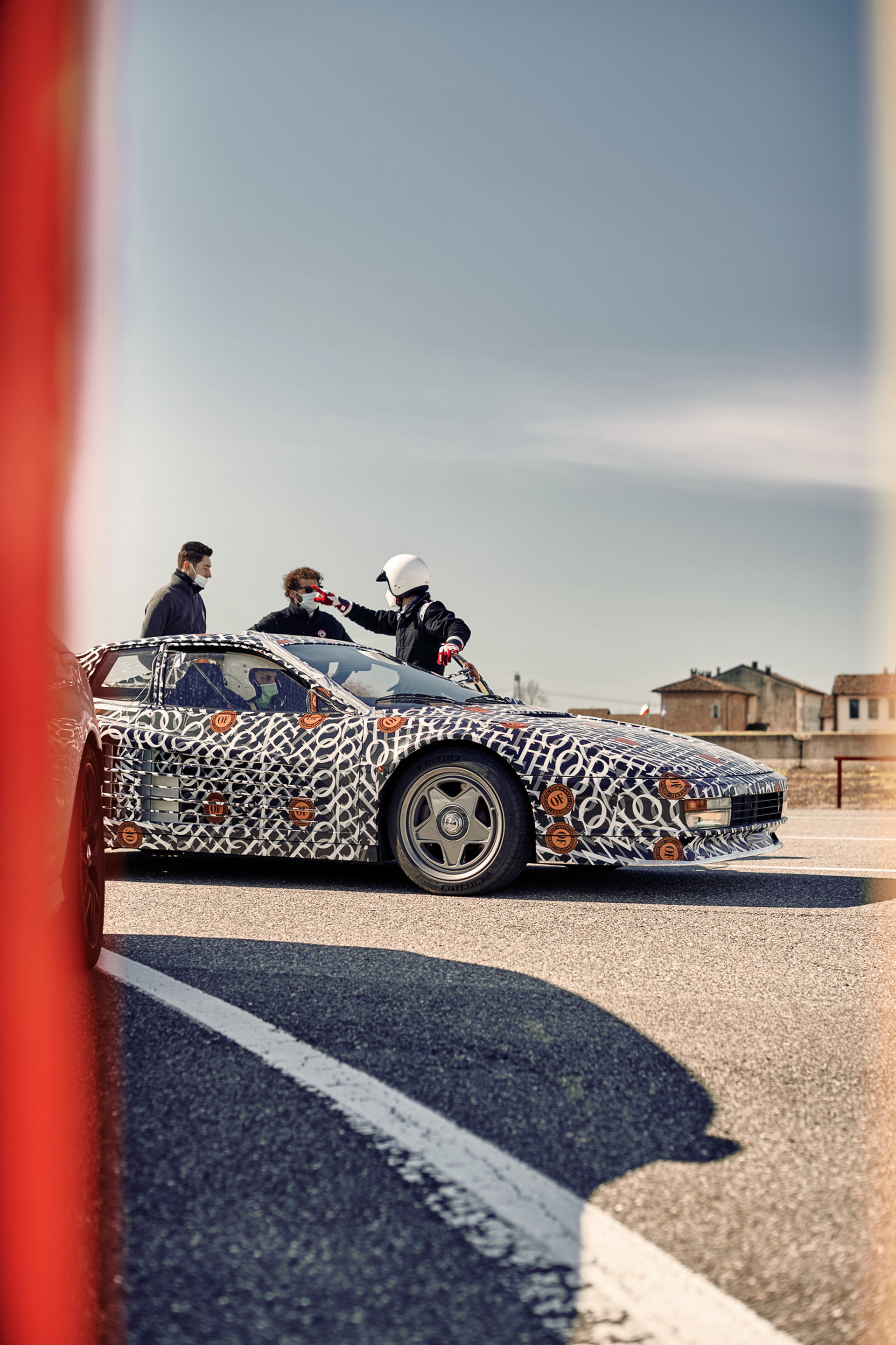 The Ferrari Testarossa Will Get To Sing At 9,000 RPM Thanks To Officine Fioravanti