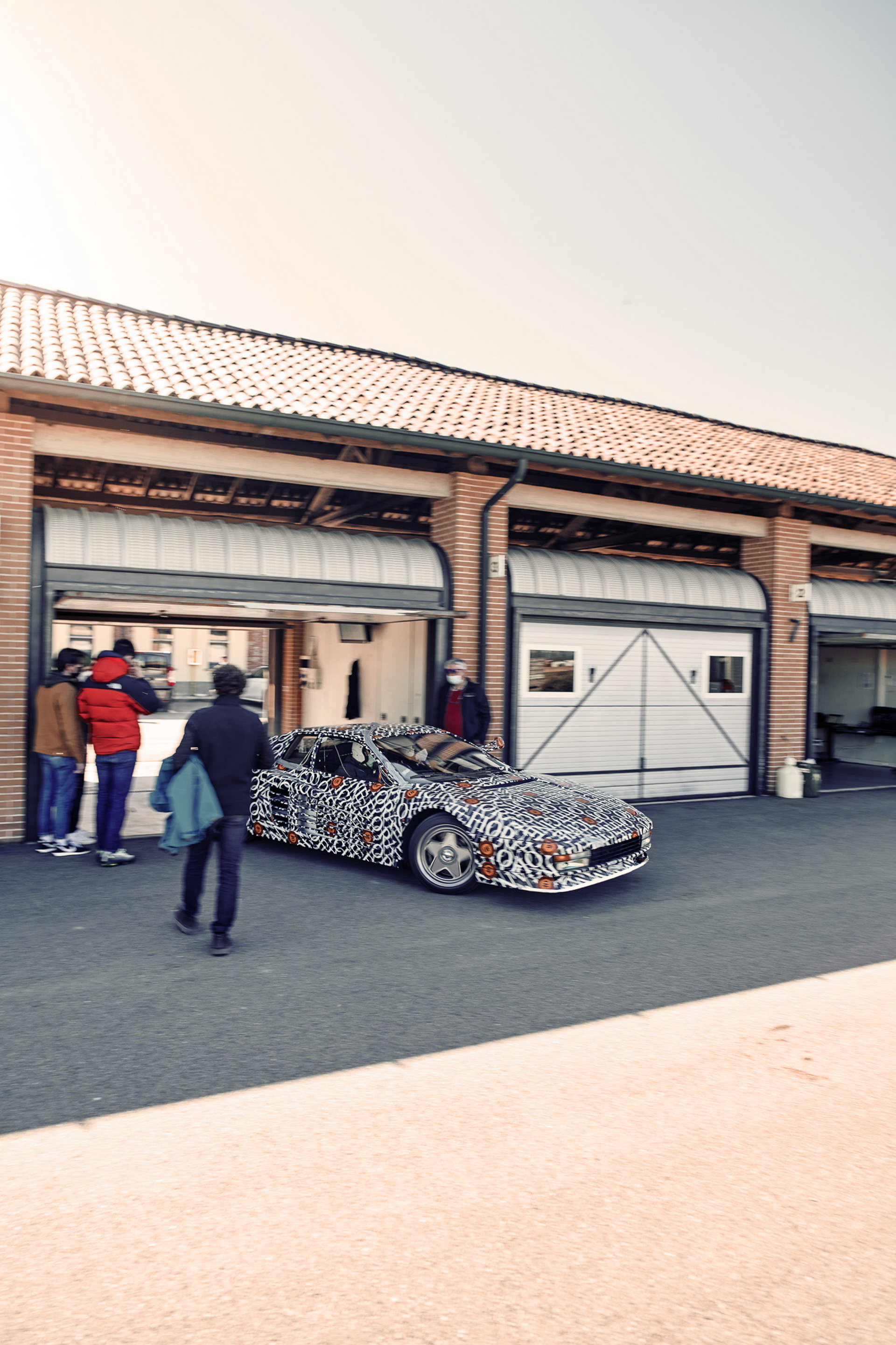 The Ferrari Testarossa Will Get To Sing At 9,000 RPM Thanks To Officine Fioravanti