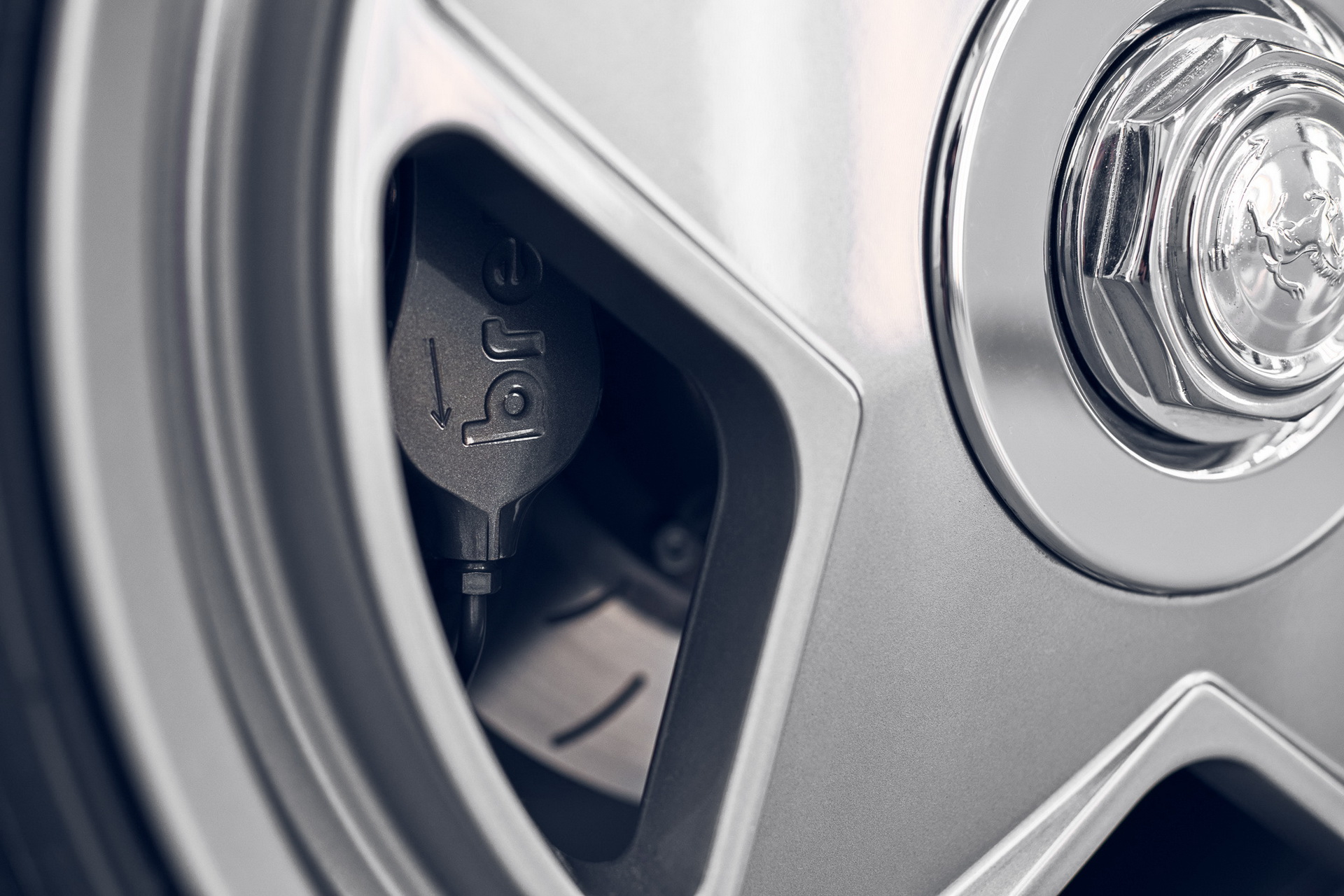 The Ferrari Testarossa Will Get To Sing At 9,000 RPM Thanks To Officine Fioravanti