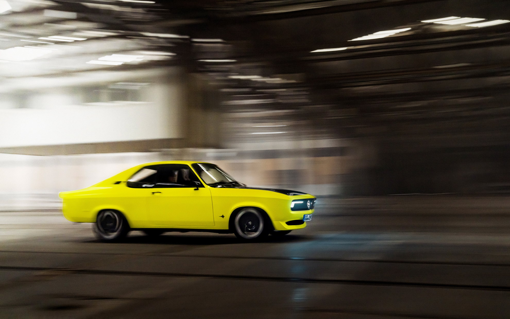 Opel Goes Back To The Future And Brings Us The Manta GSe ElektroMOD Coupe
