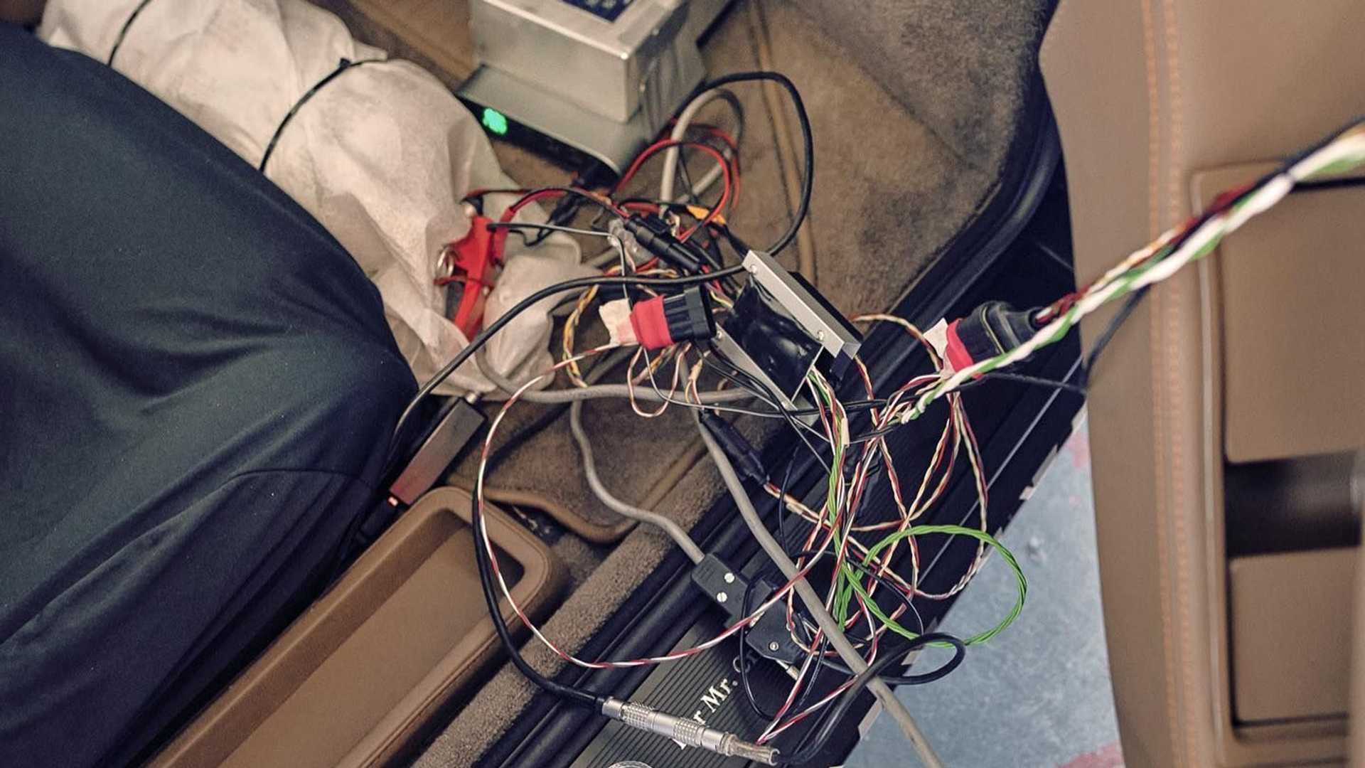 New Ferrari Testarossa Restomod Is Targeting 200 MPH