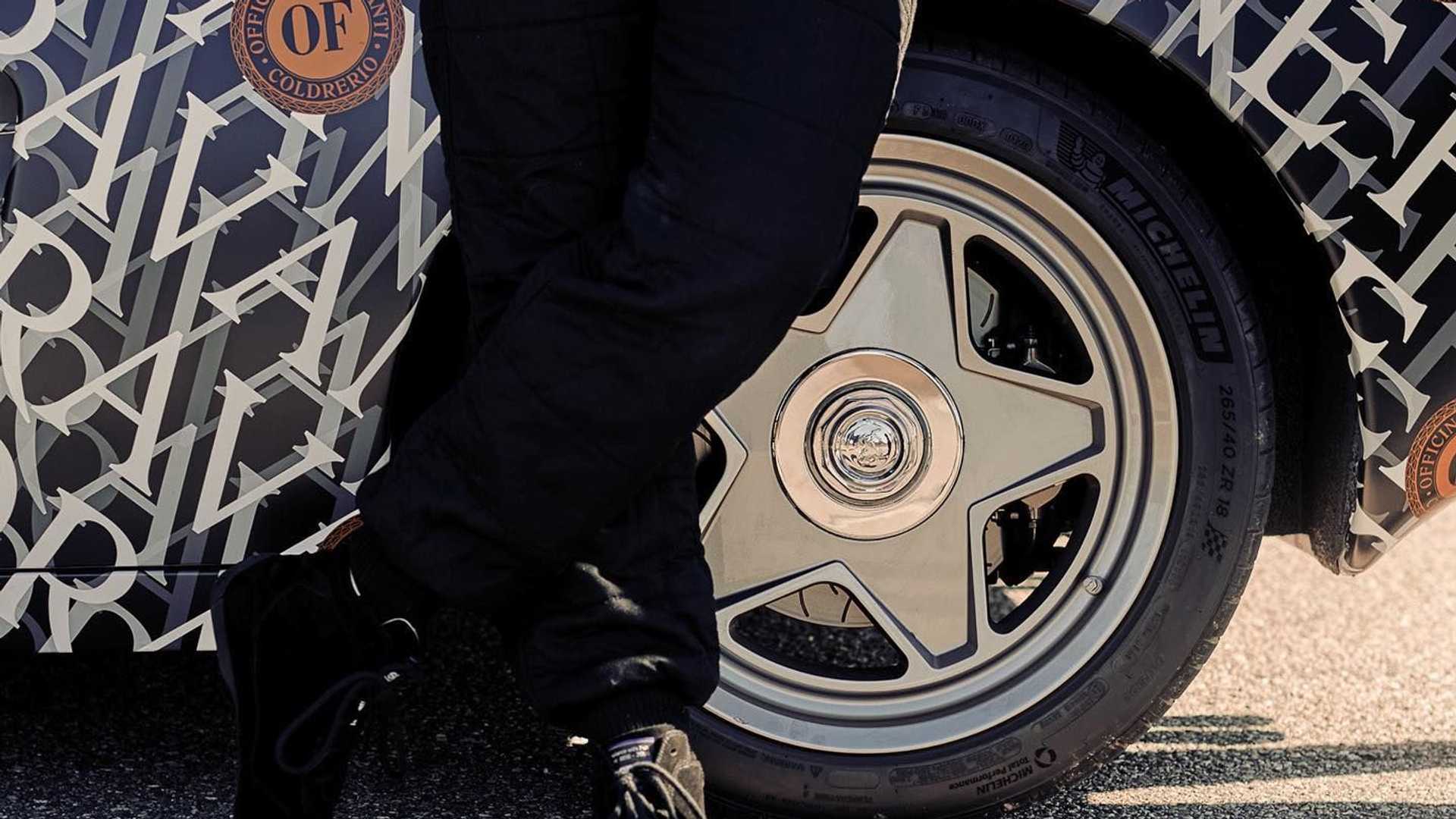 New Ferrari Testarossa Restomod Is Targeting 200 MPH