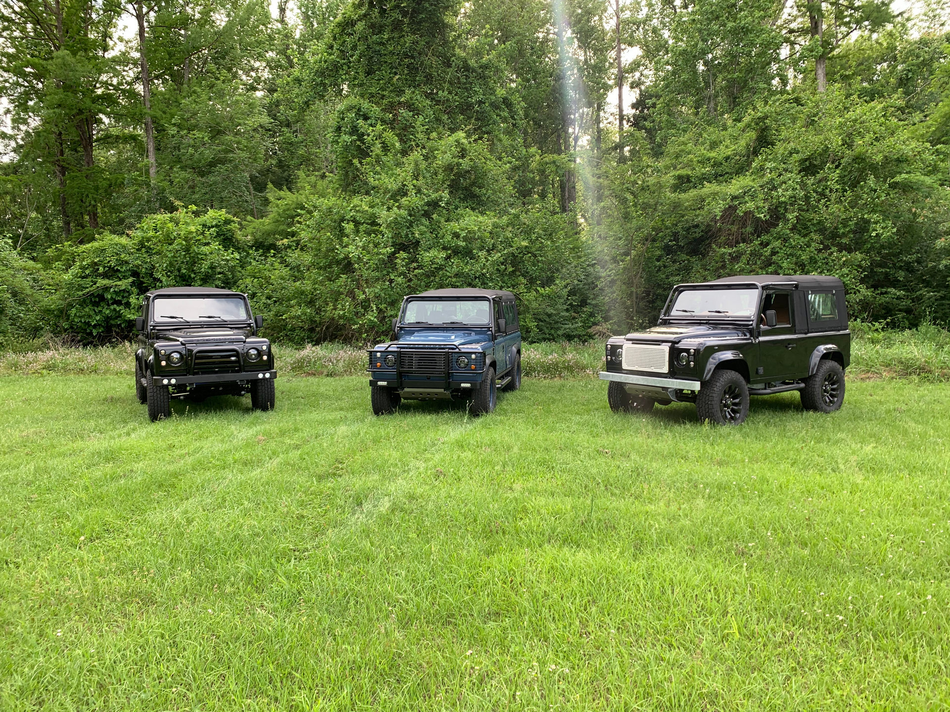 Osprey Unveils Three Wonderful 1997 Land Rover Defender Soft Tops With GM V8
