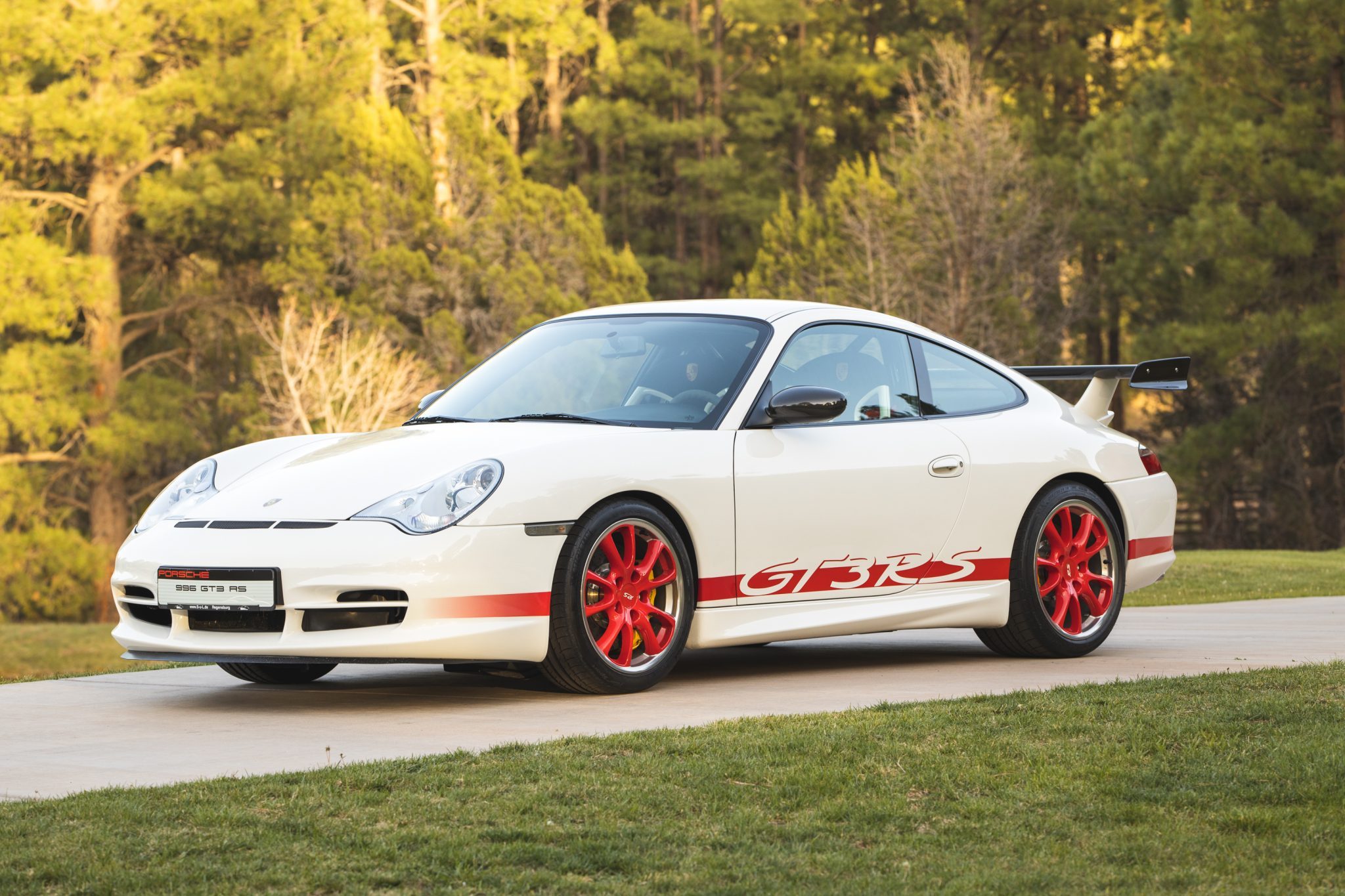 2004 Porsche 911 GT3 RS Is A Very Rare Sight On U.S. Roads