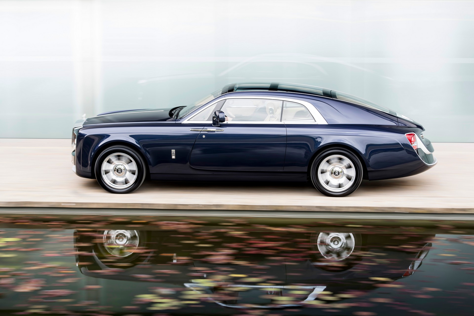 Rolls-Royce Announces A Return To Coachbuilding