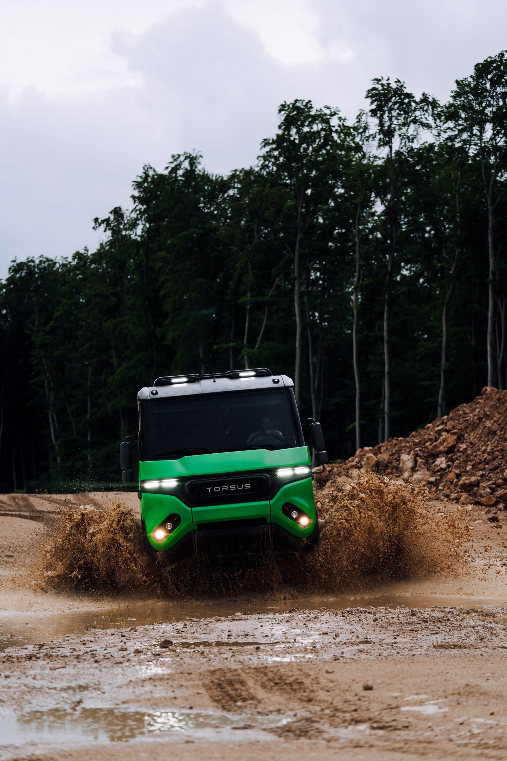 The Torsus Praetorian Is A Go-Anywhere Bus Unlike Any Other