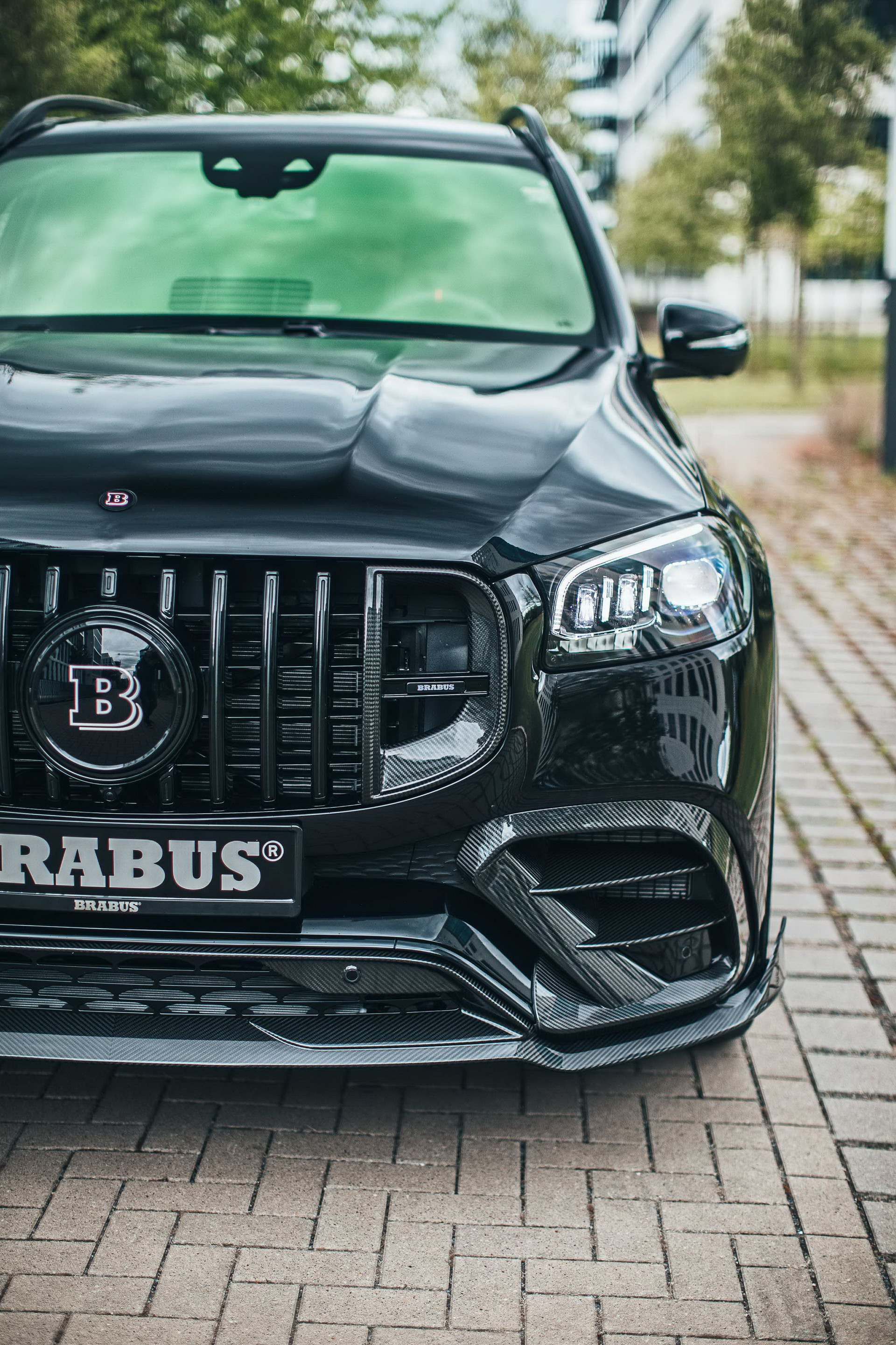 Brabus Puts Mercedes-AMG GLS 63 Into A Nightclub Bouncer Suit