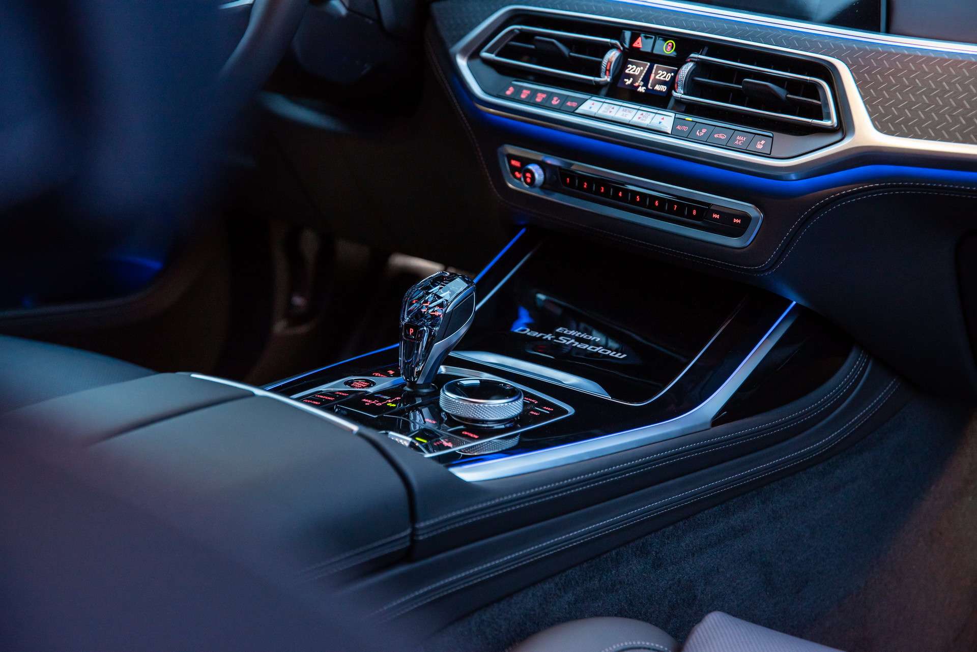 BMW X7 Goes Searching For An M Badge, Finds Dahler Who Gives It 630 PS