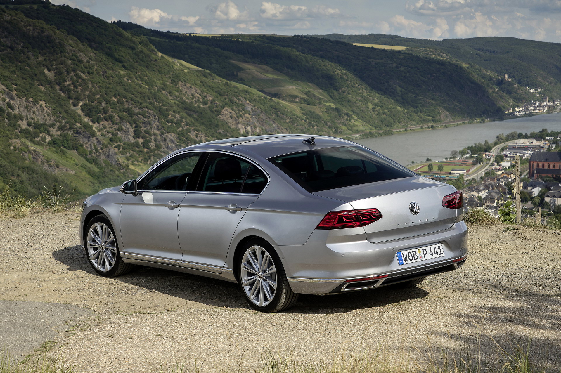 2023 VW Passat To Morph Into A Liftback, Offer Diesel Power In Europe?