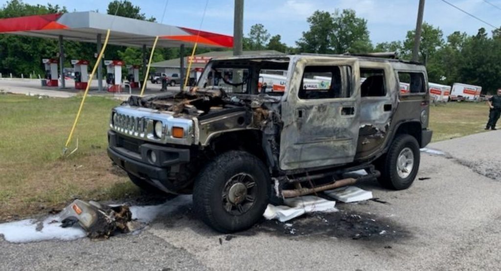  One Injured After Hummer Stockpiling Gasoline Cans Bursts Into Flames In Florida