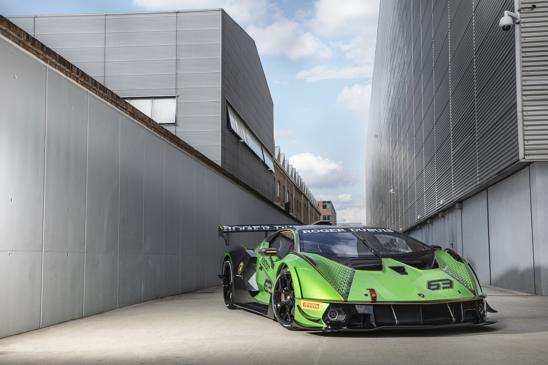 Lamborghini Essenza SCV12 Enters The Digital Racing Realm In Asphalt 9: Legends