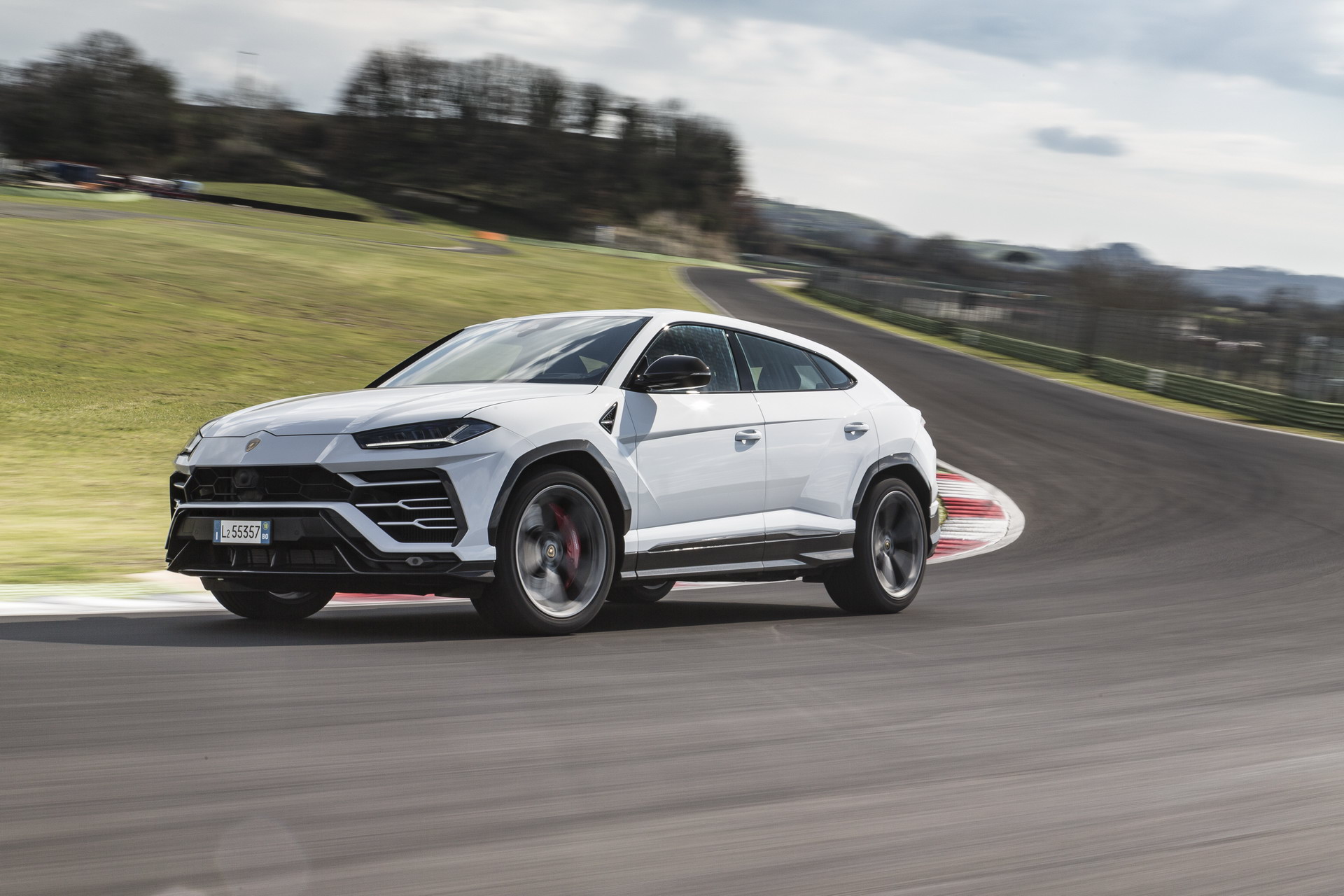 Lamborghini Urus, Porsche Cayenne, Audi RS Q8 And Others Getting New Engines As Part Of A Recall