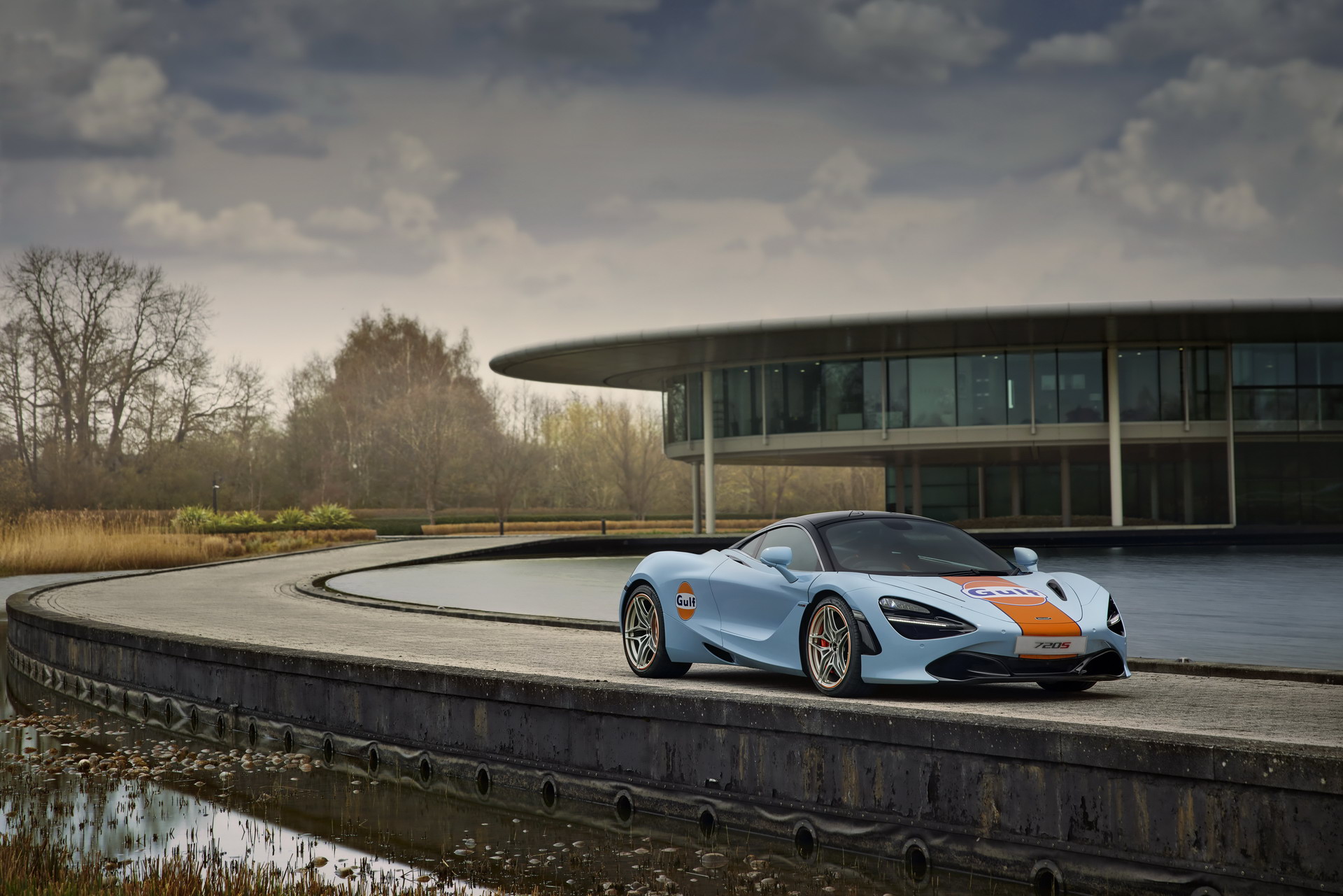 McLaren And Gulf Rekindle Their Relationship, Display Iconic Livery On A 720S