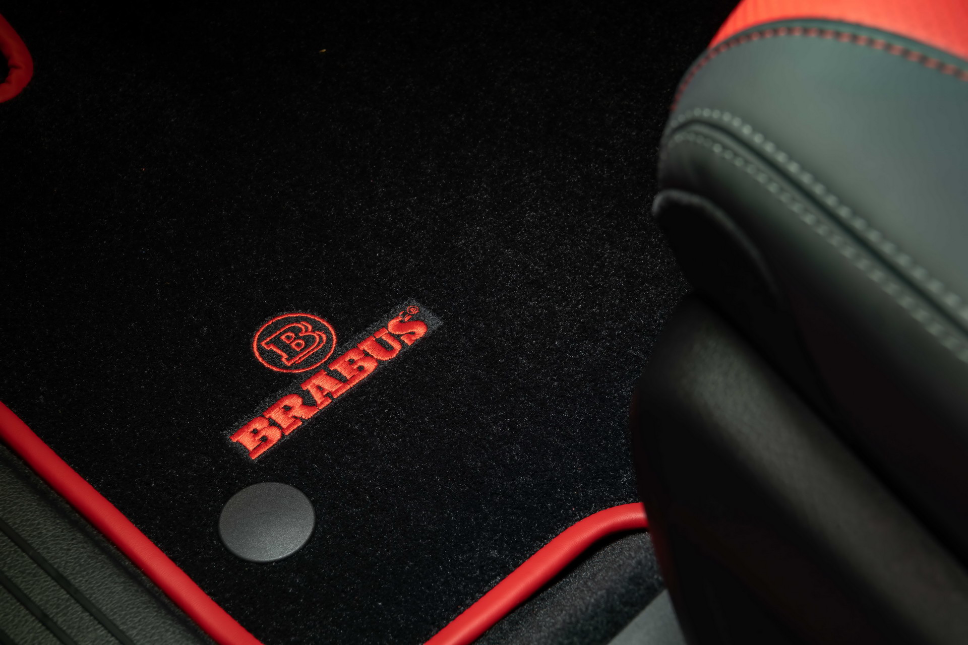 789 HP Mercedes-AMG GLE 63 S By Brabus Comes With An Eye-Watering $365K Price Tag