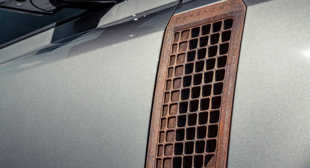  Someone Actually Paid To Have Real Rust On Their 2021 Land Rover Defender